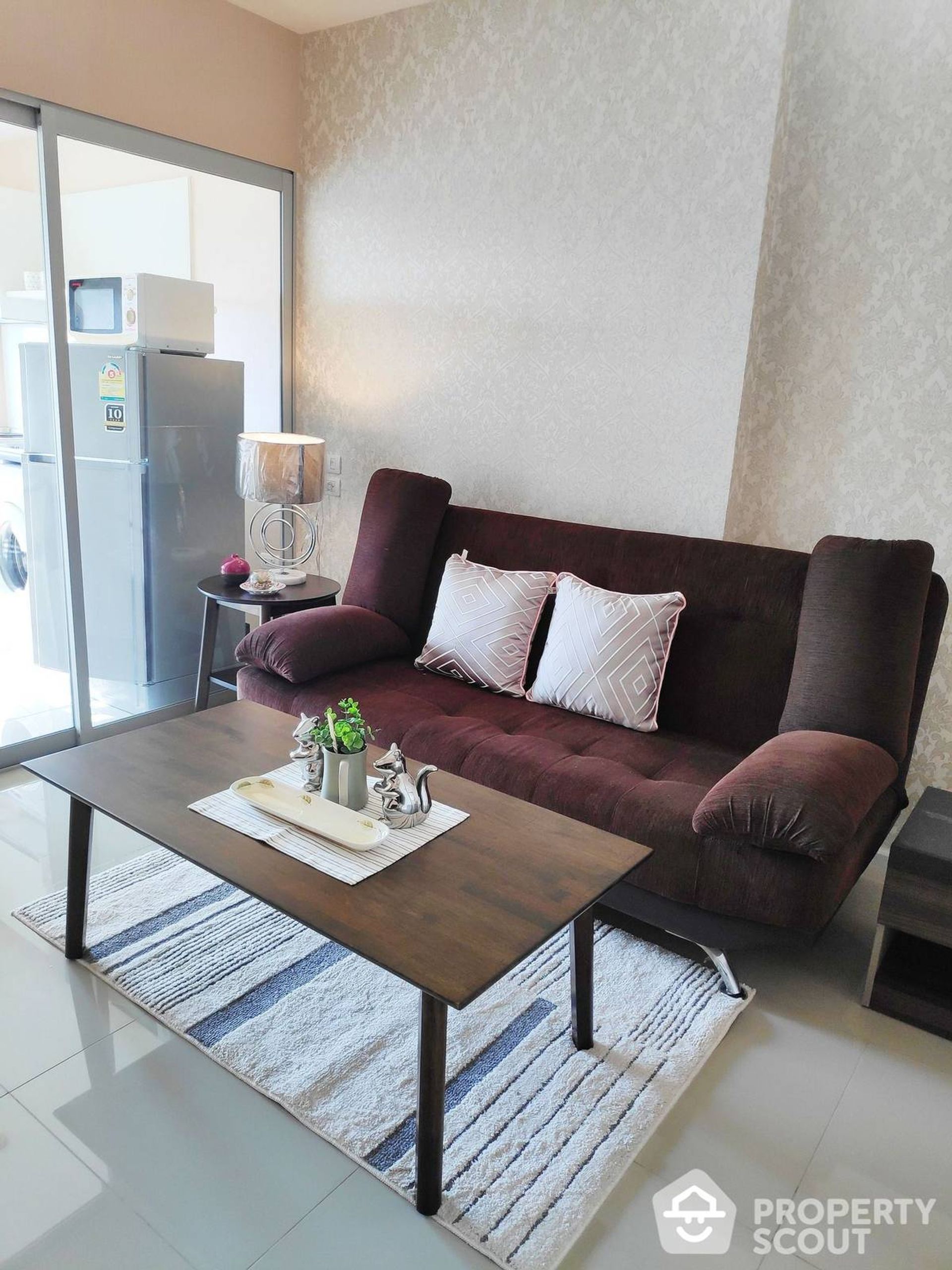 Condominium in Phra Khanong, Krung Thep Maha Nakhon 12827803