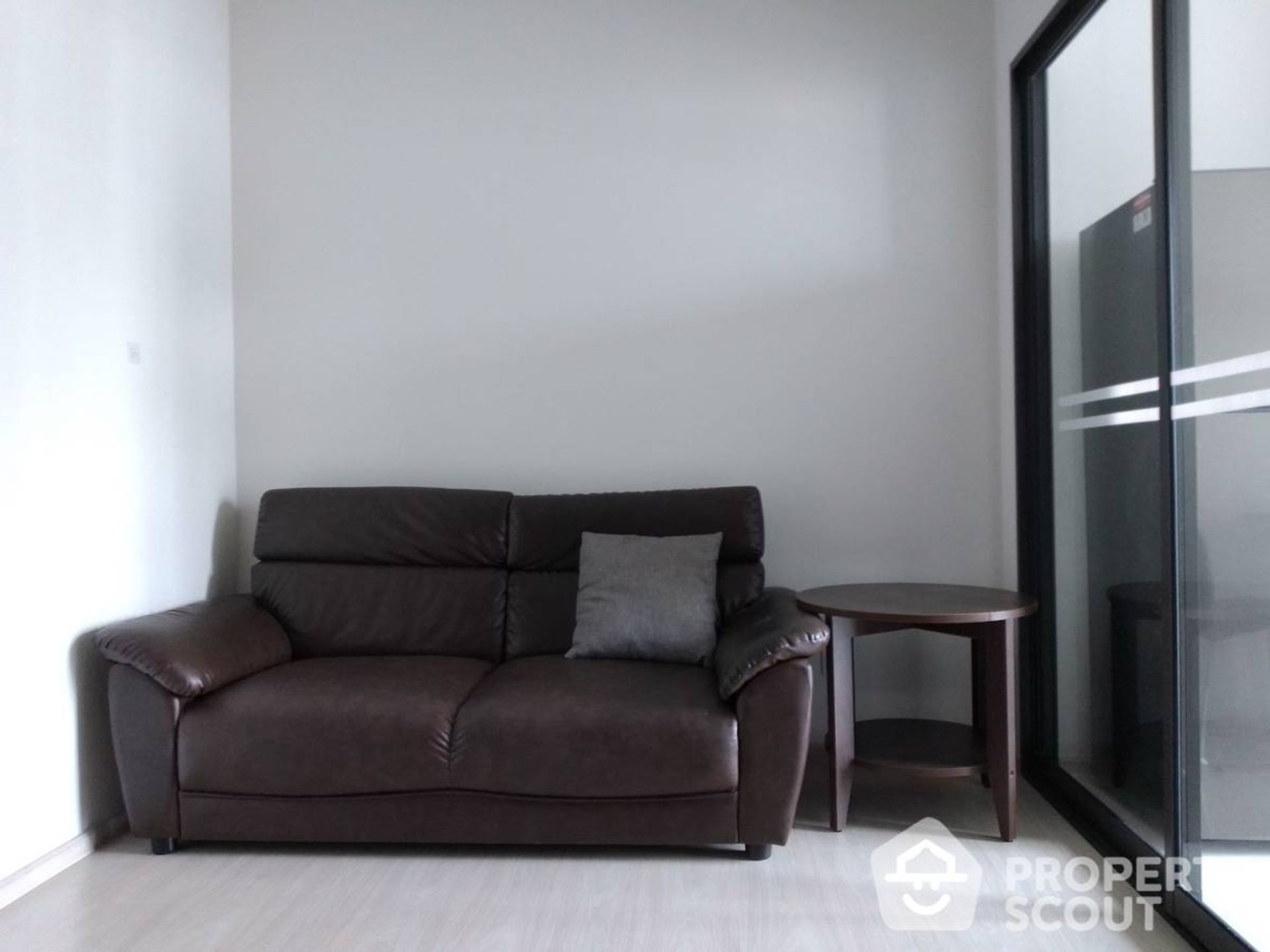 Condominium in Phra Khanong, Krung Thep Maha Nakhon 12827818