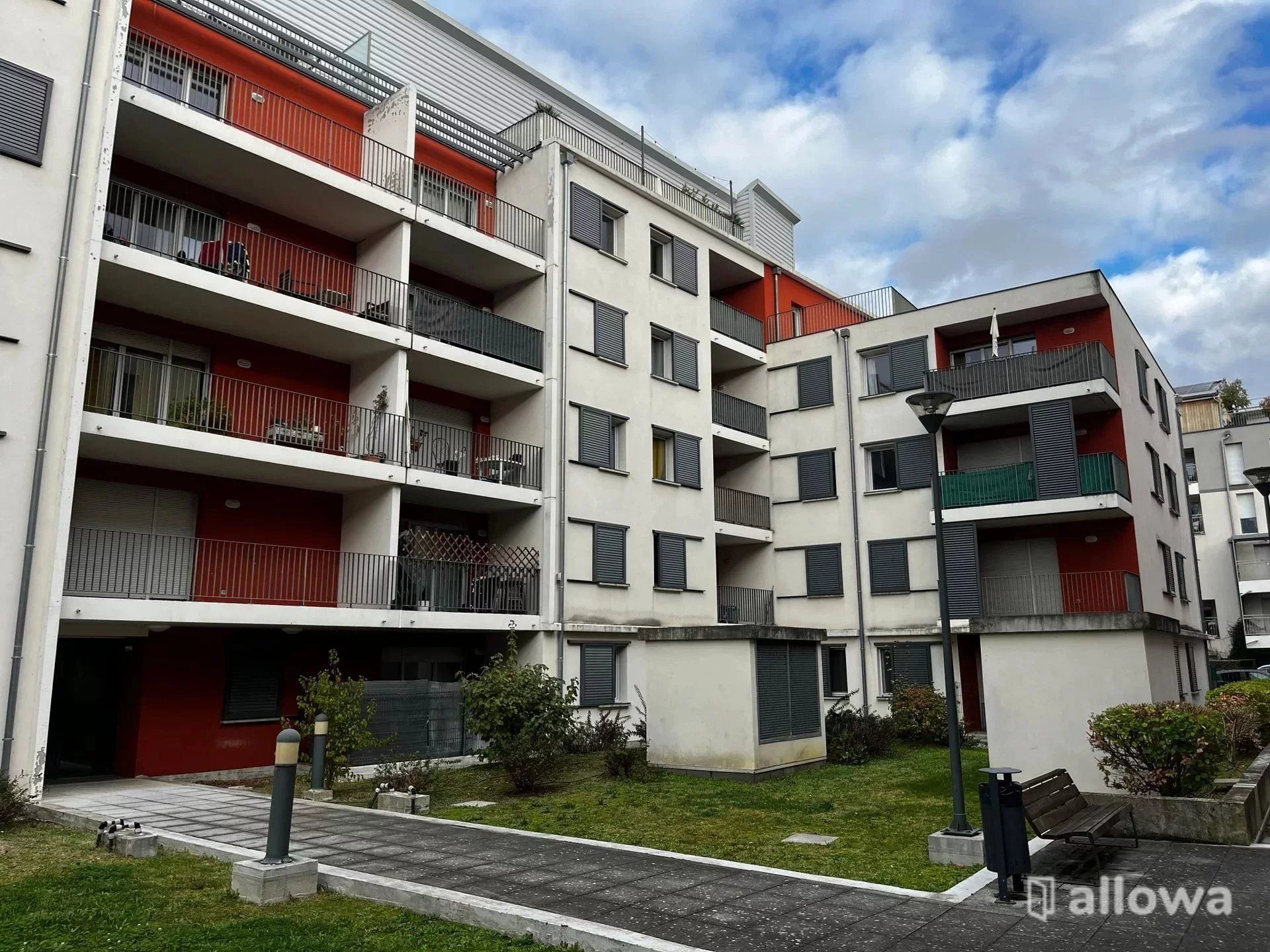 Condominium in Toulouse, Occitanie 12828655