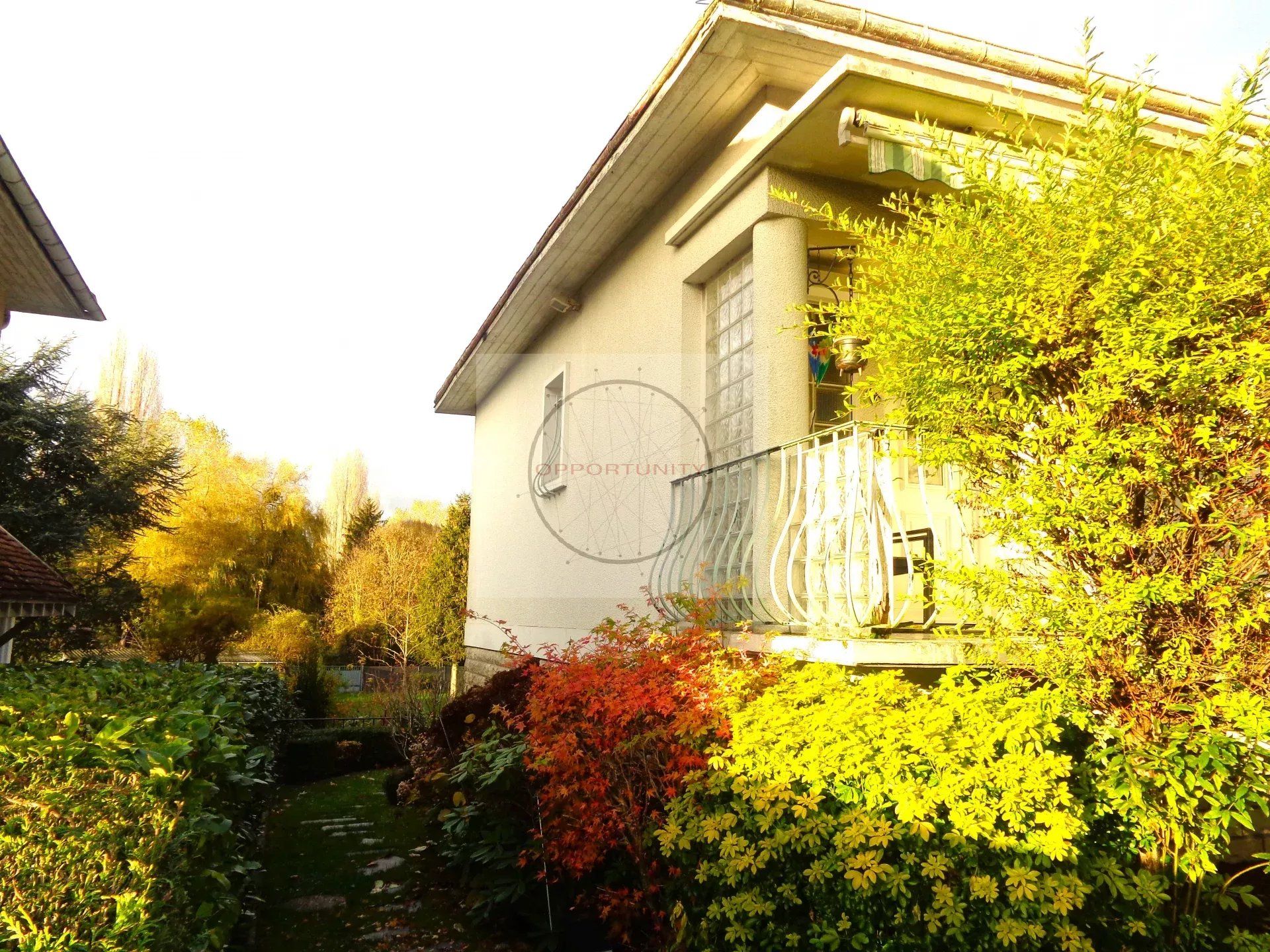 Casa nel La Ferte-Gaucher, Île-de-France 12828656