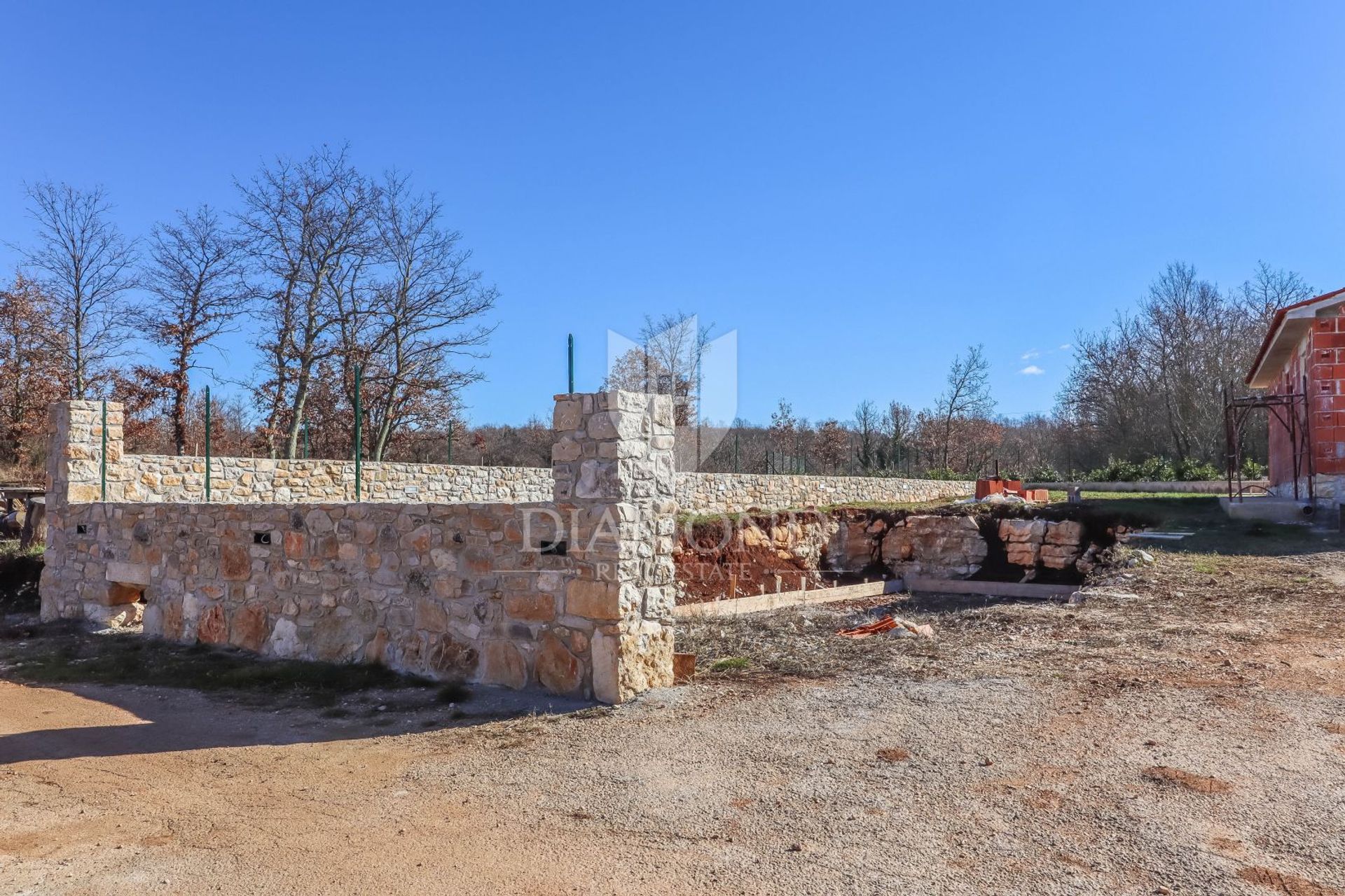 rumah dalam Mališi, Istria County 12828753