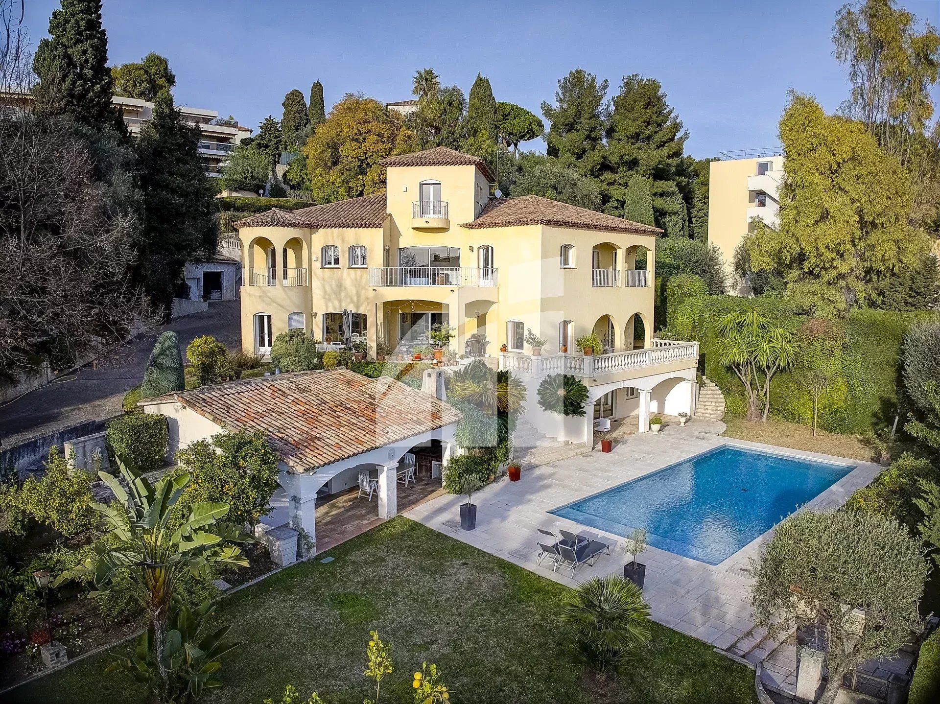 жилой дом в Sainte-Helene, Provence-Alpes-Cote d'Azur 12829525