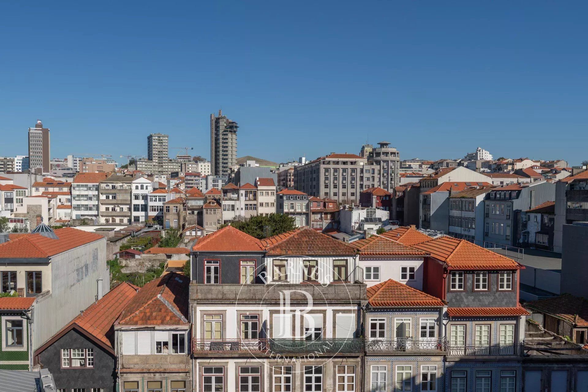 Кондоминиум в Porto, Porto 12829617