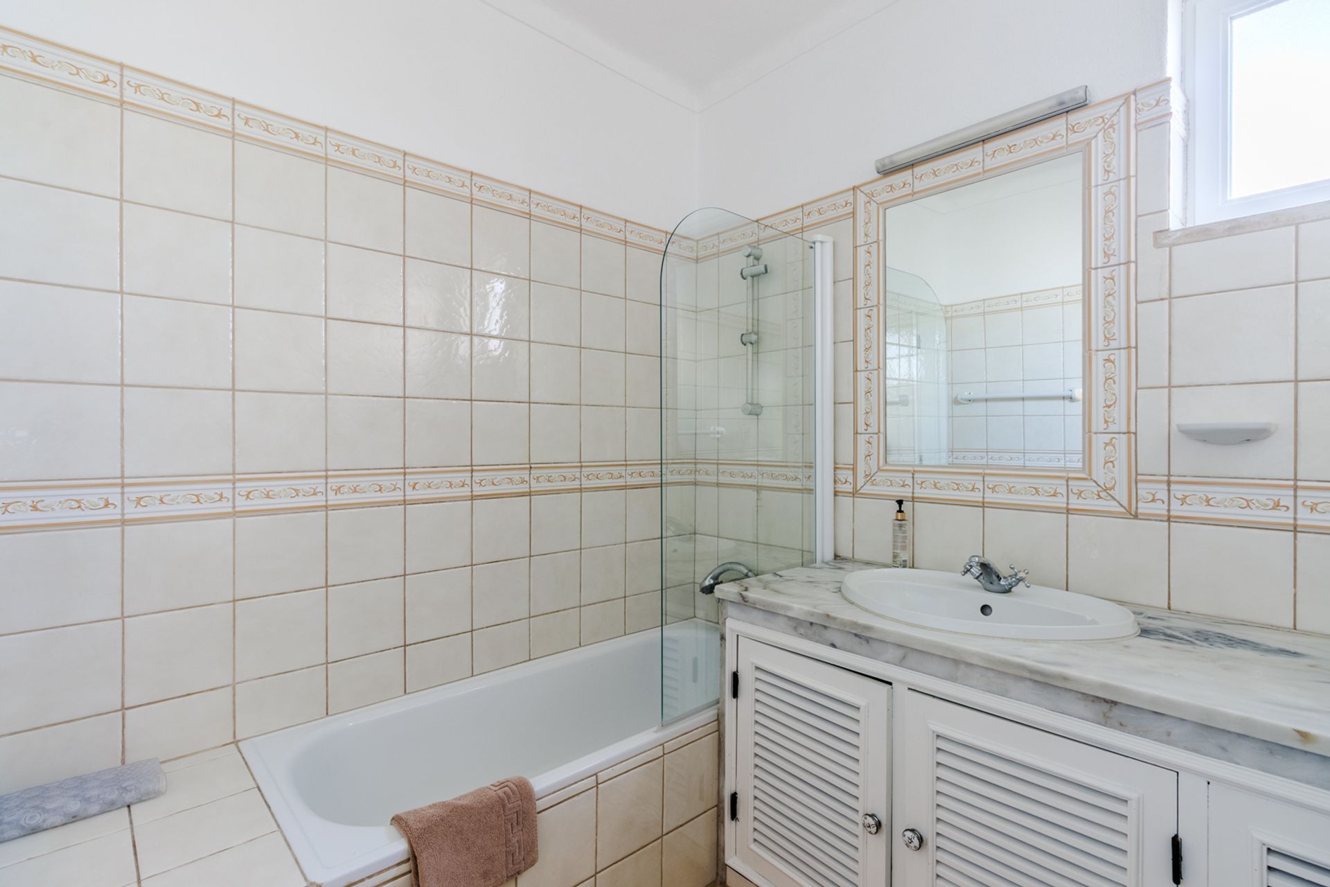 Haus im Vila do Bispo, Faro District 12829712