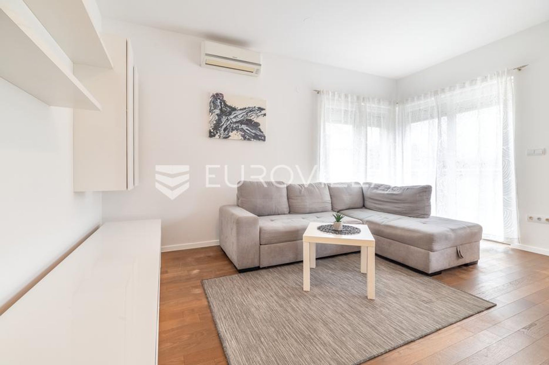 Condominium in Granesina, Zagreb, Grad 12829730