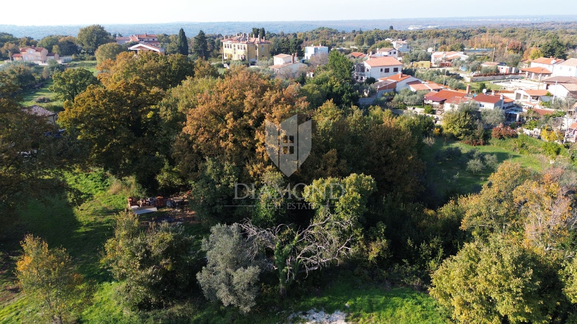 Tierra en Marčana, Istria County 12829865