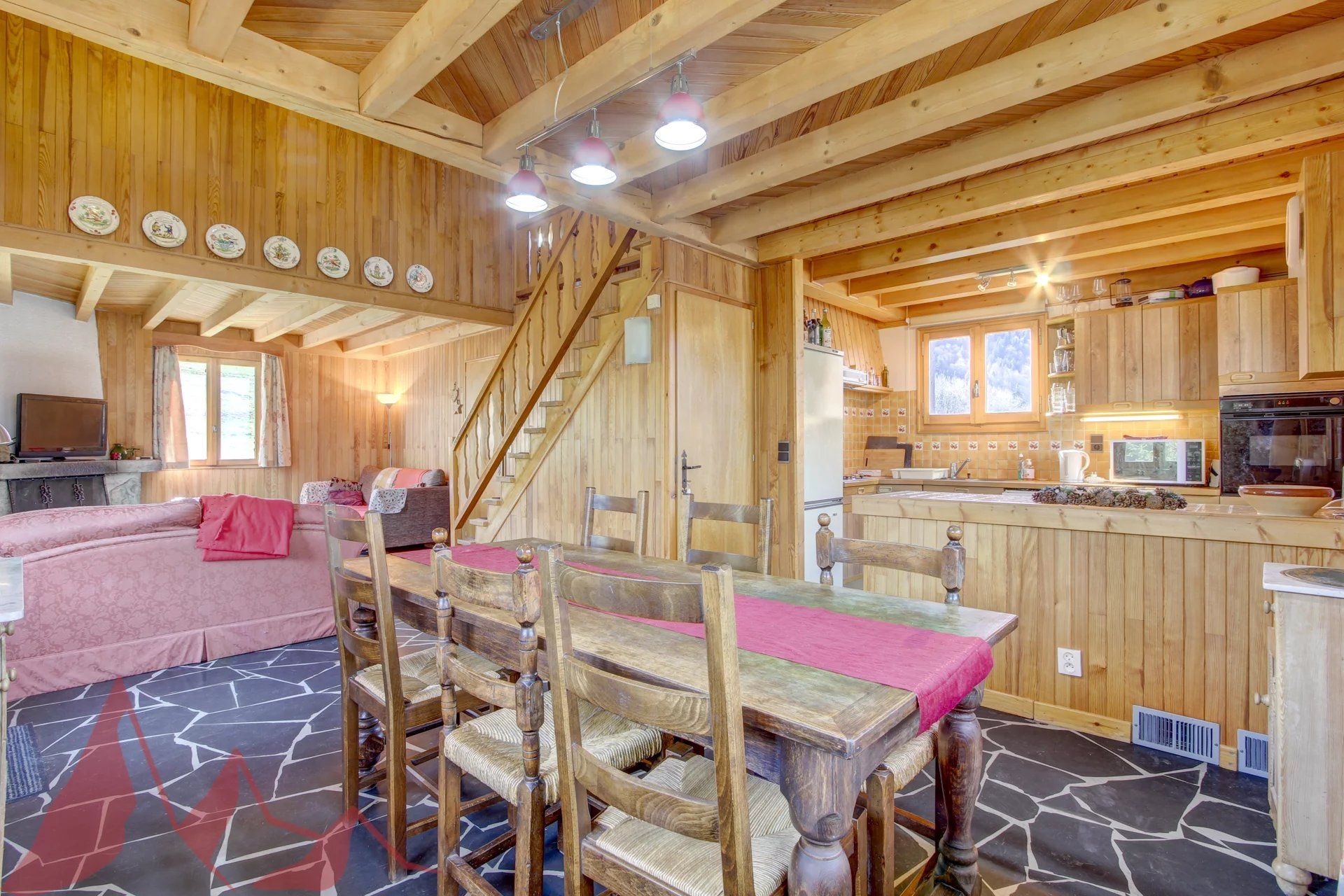 rumah dalam Morzine, Auvergne-Rhone-Alpes 12830441