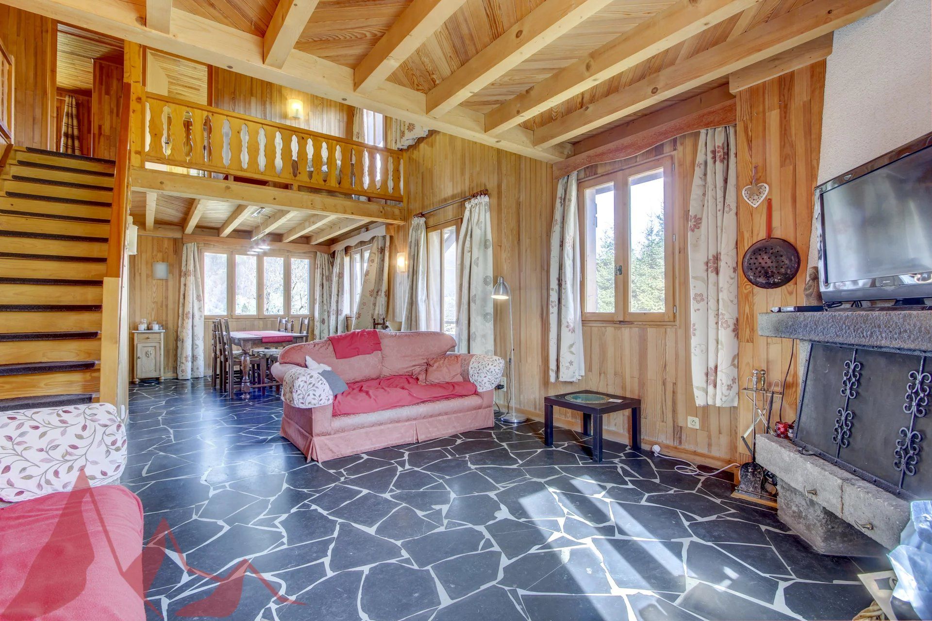 rumah dalam Morzine, Auvergne-Rhone-Alpes 12830441