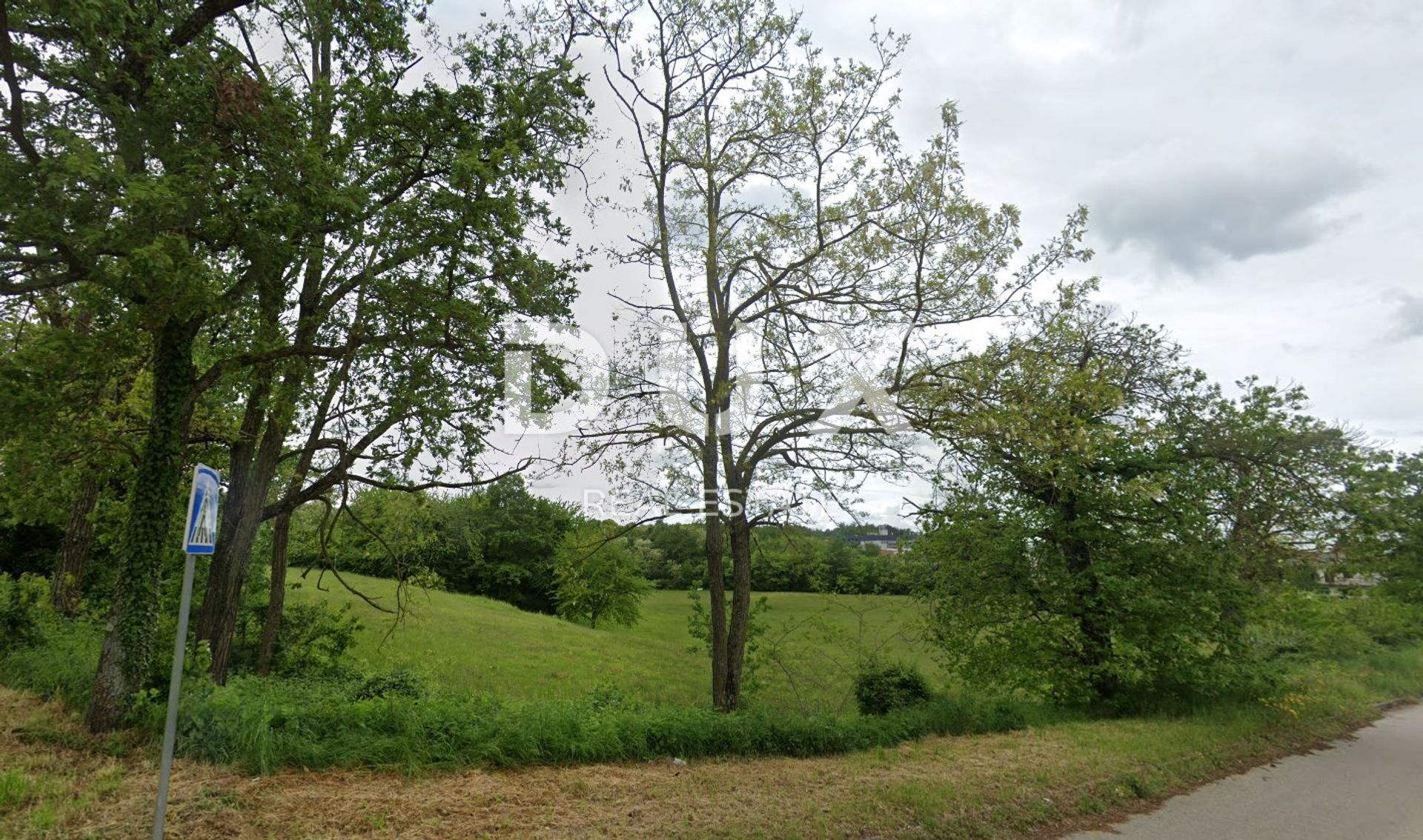 土地 在 Pazin, Istarska Zupanija 12830676