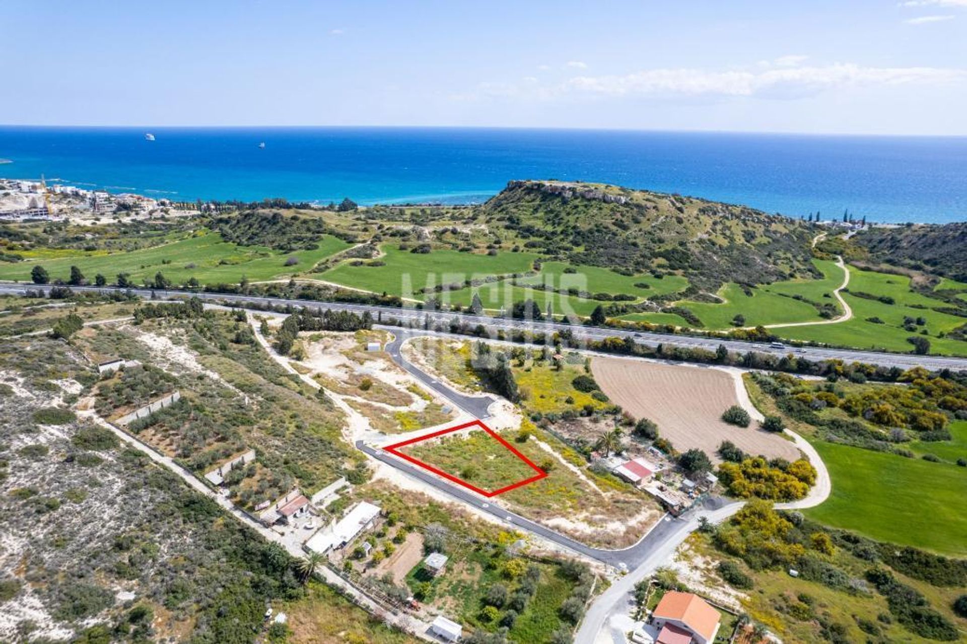 Land i Agios Tychon, Larnaka 12830778