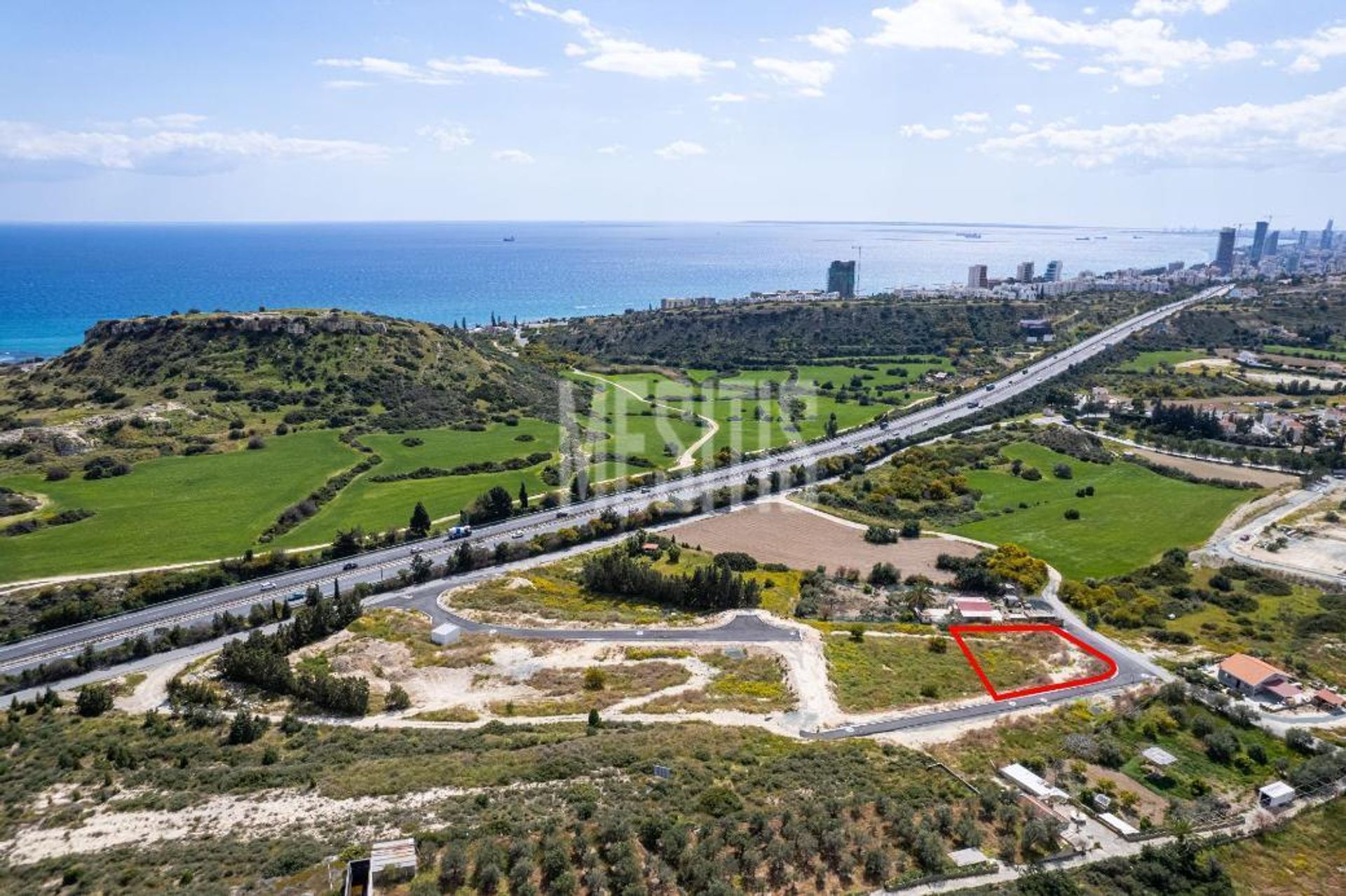 Land i Agios Tychon, Larnaka 12830779