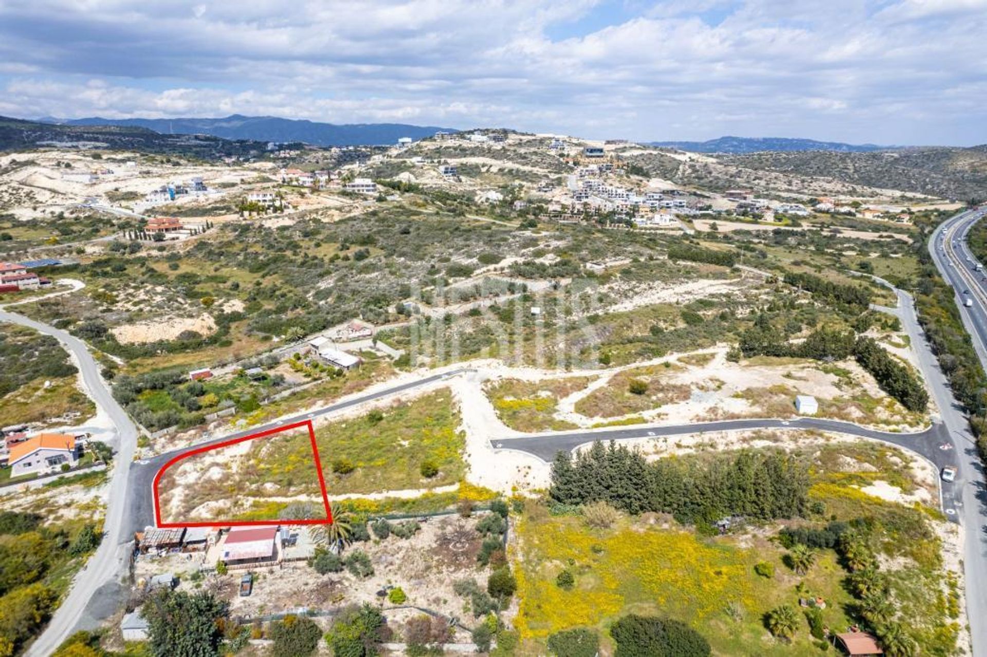 Land i Agios Tychon, Larnaka 12830779