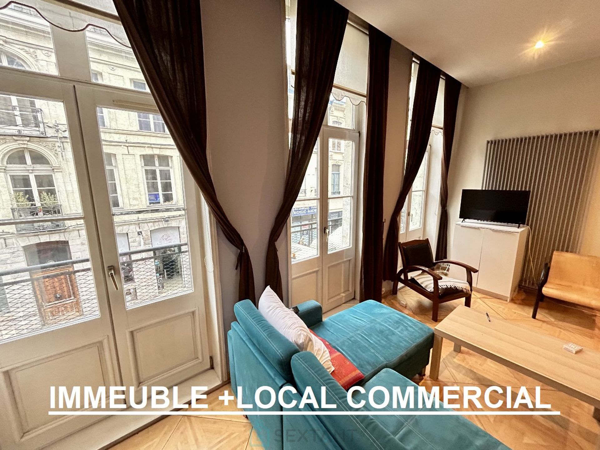 Commercial in Douai, Hauts-de-France 12830962