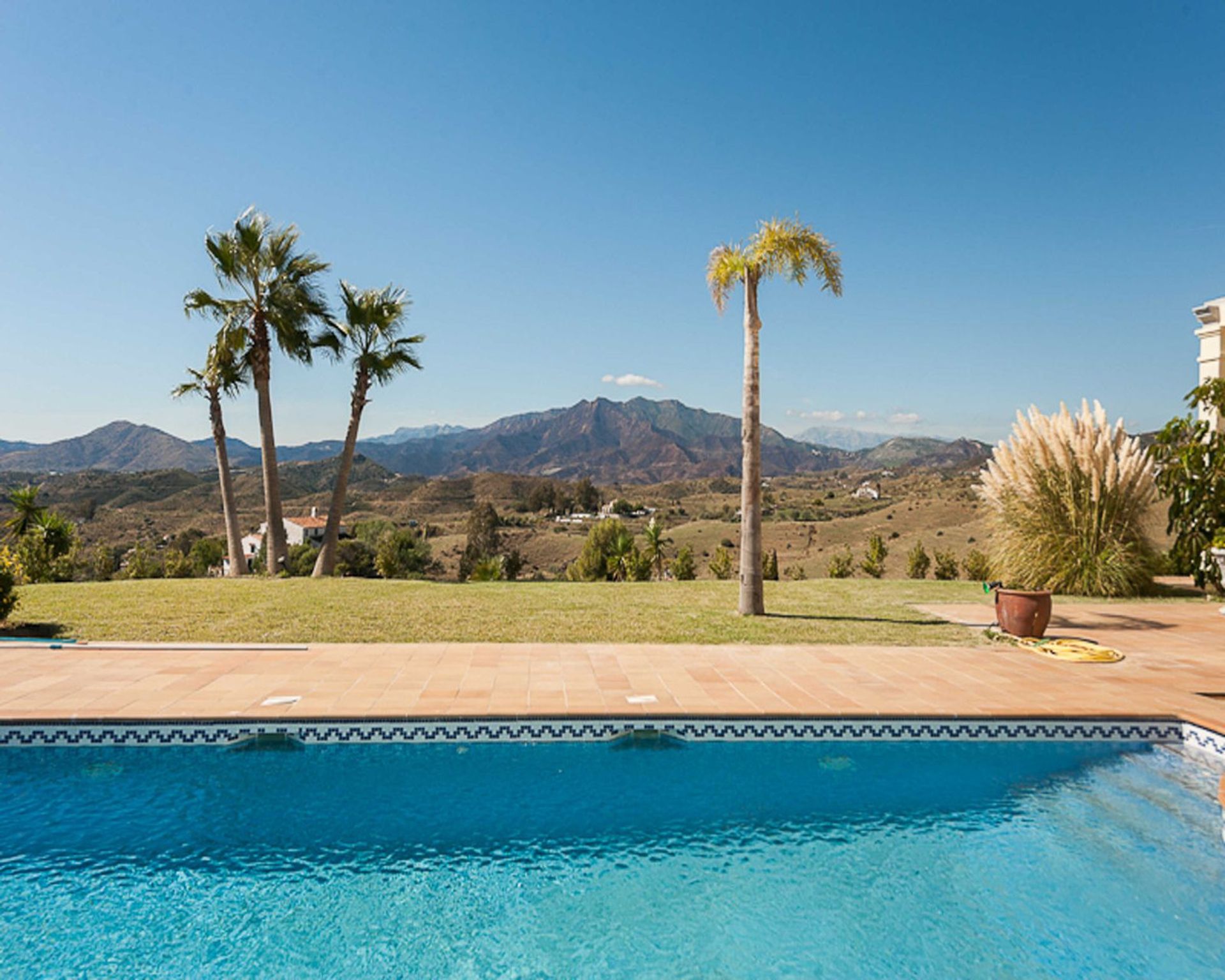 Casa nel Mijas, Andalucía 12831216