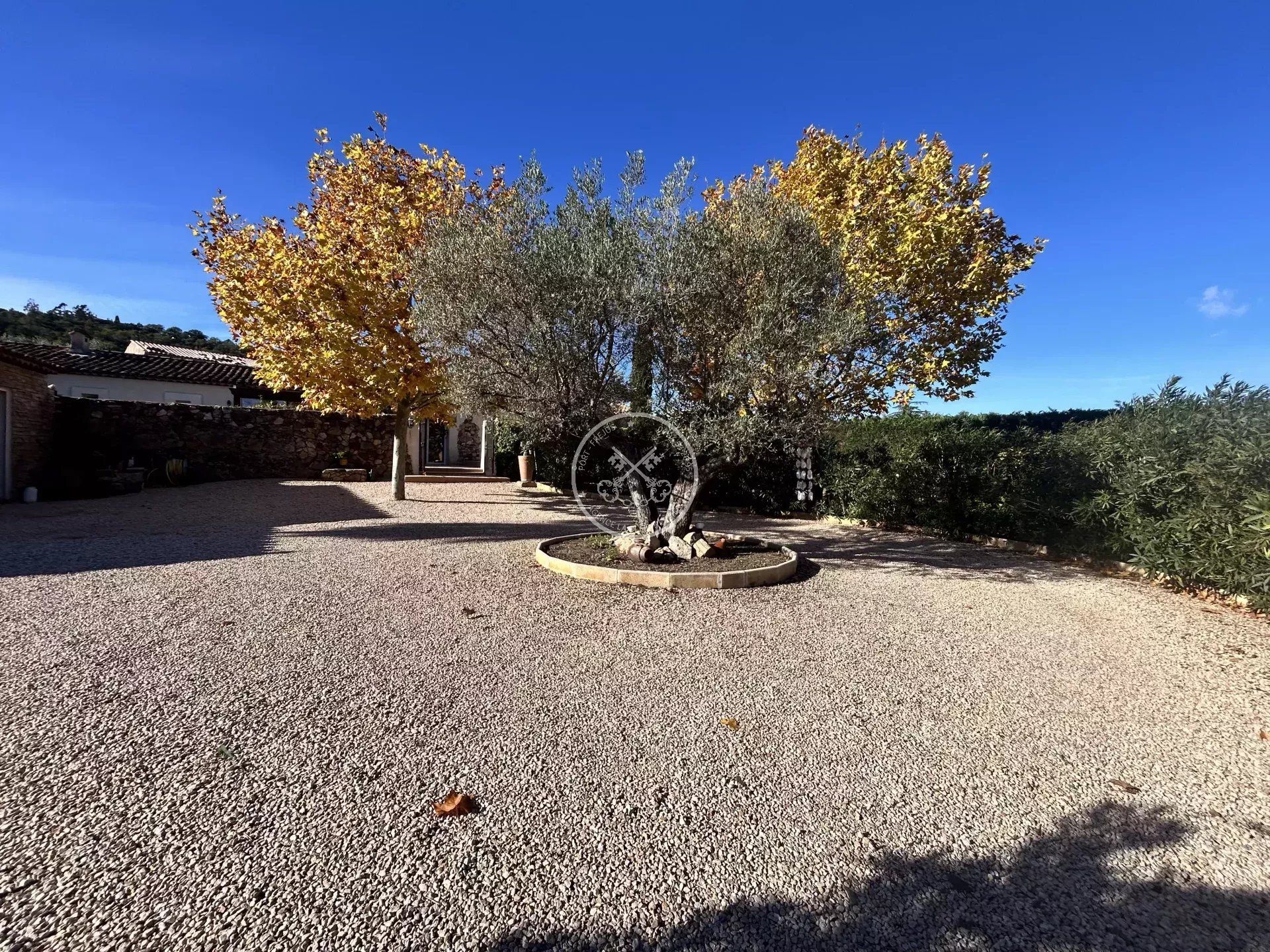 Hus i Roquebrune-sur-Argens, Var 12831743