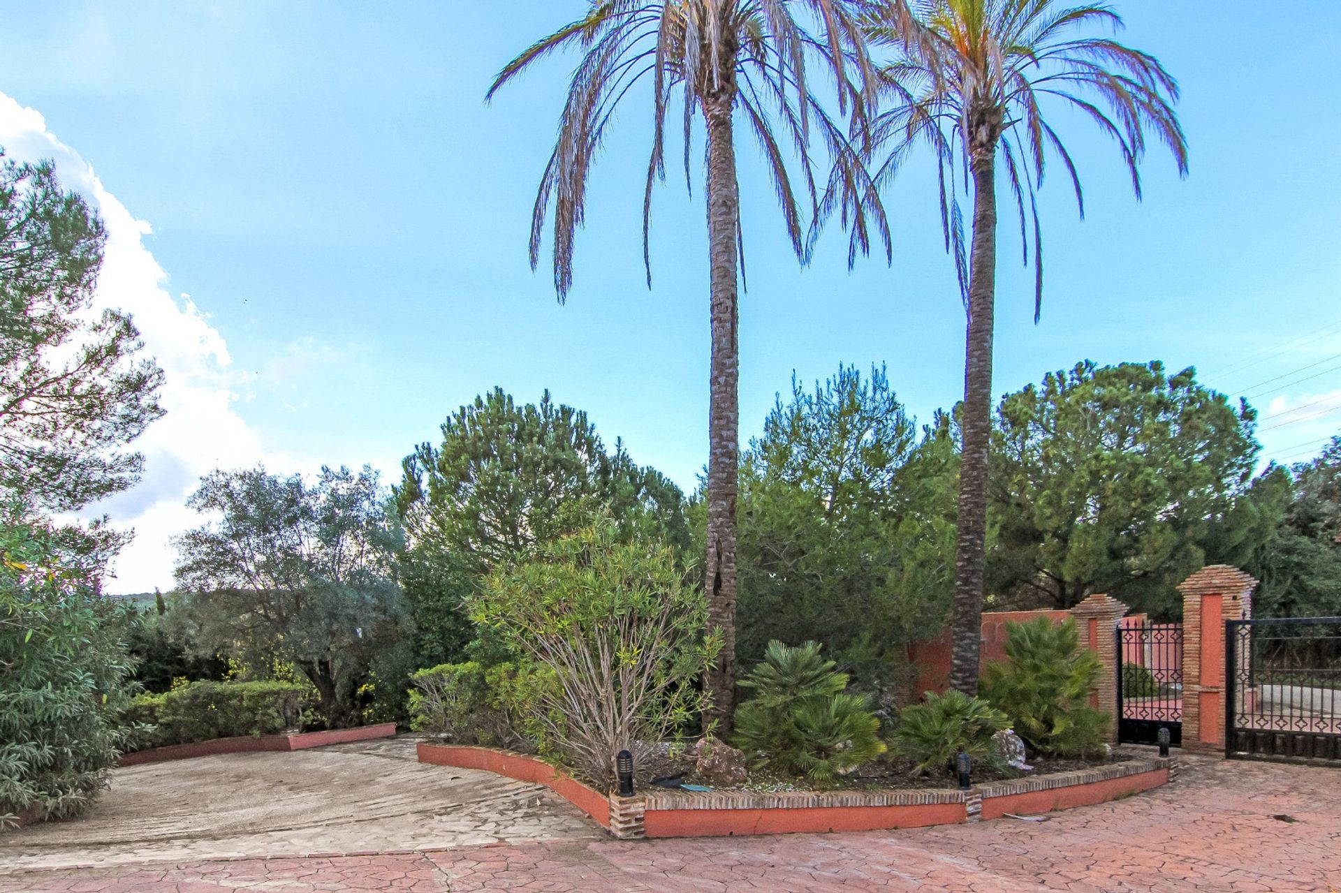 rumah dalam Coín, Andalusia 12831930