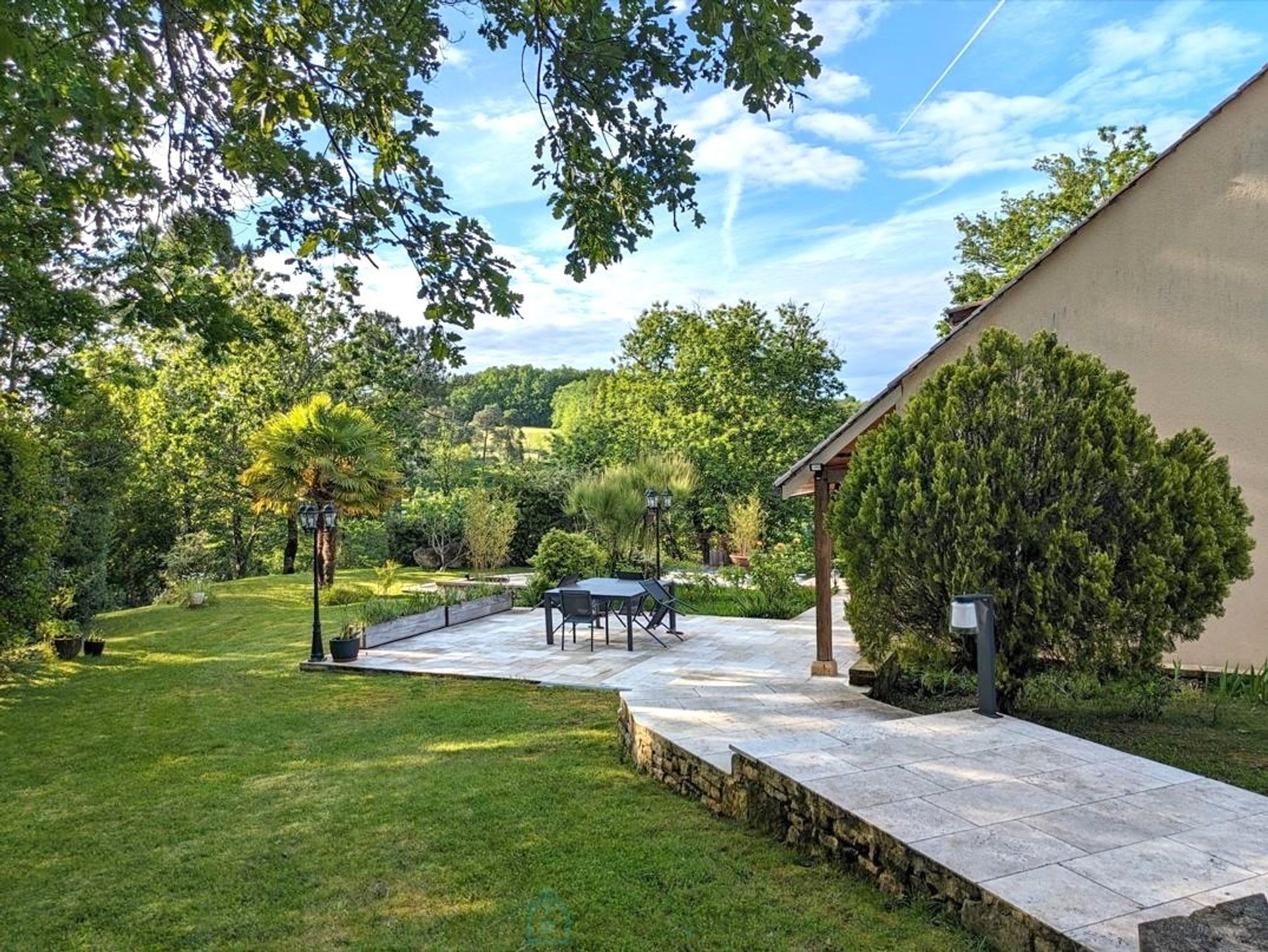 House in Siorac-en-Périgord, Nouvelle-Aquitaine 12832145