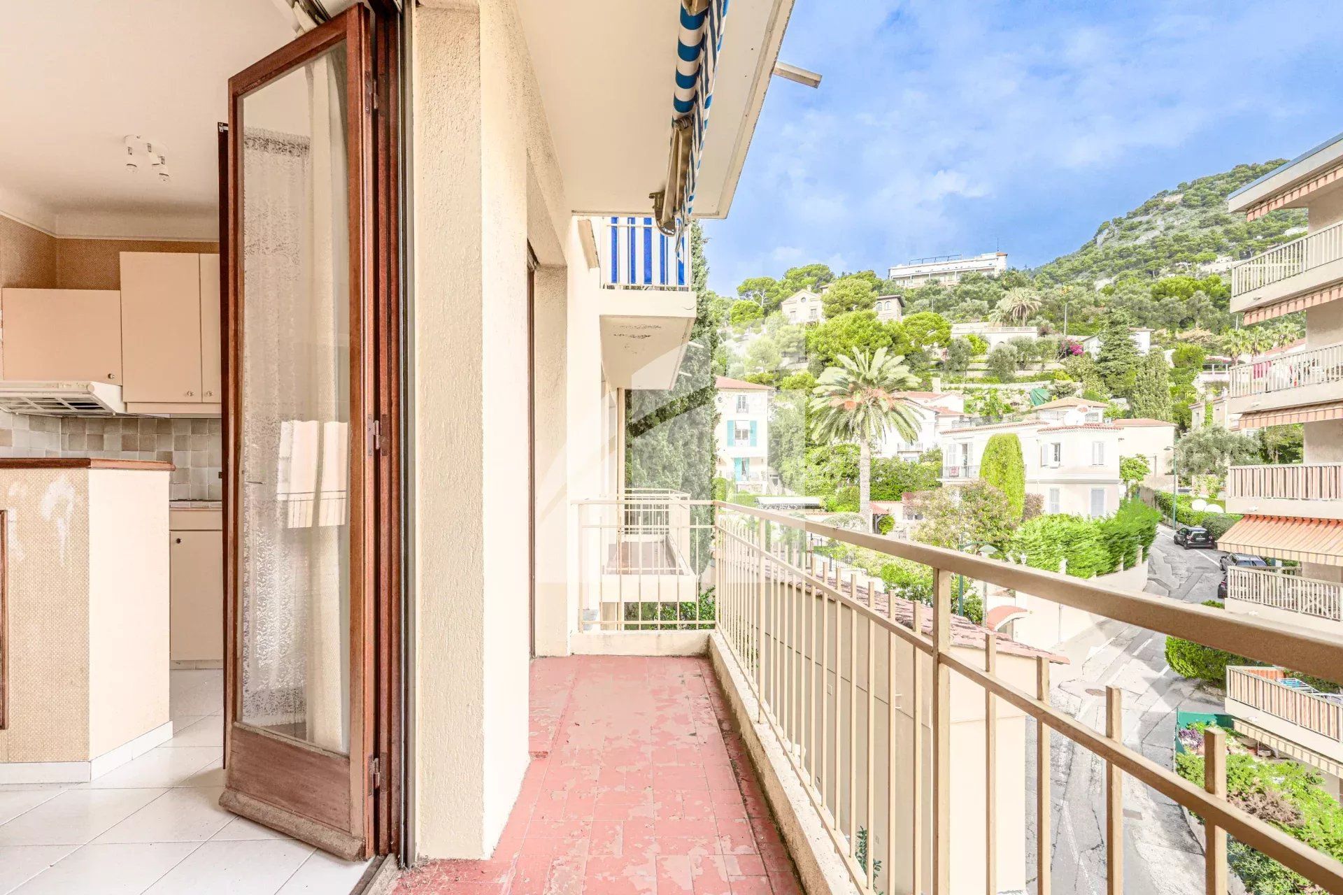 Condominium in Beaulieu-sur-Mer, Provence-Alpes-Côte d'Azur 12832780