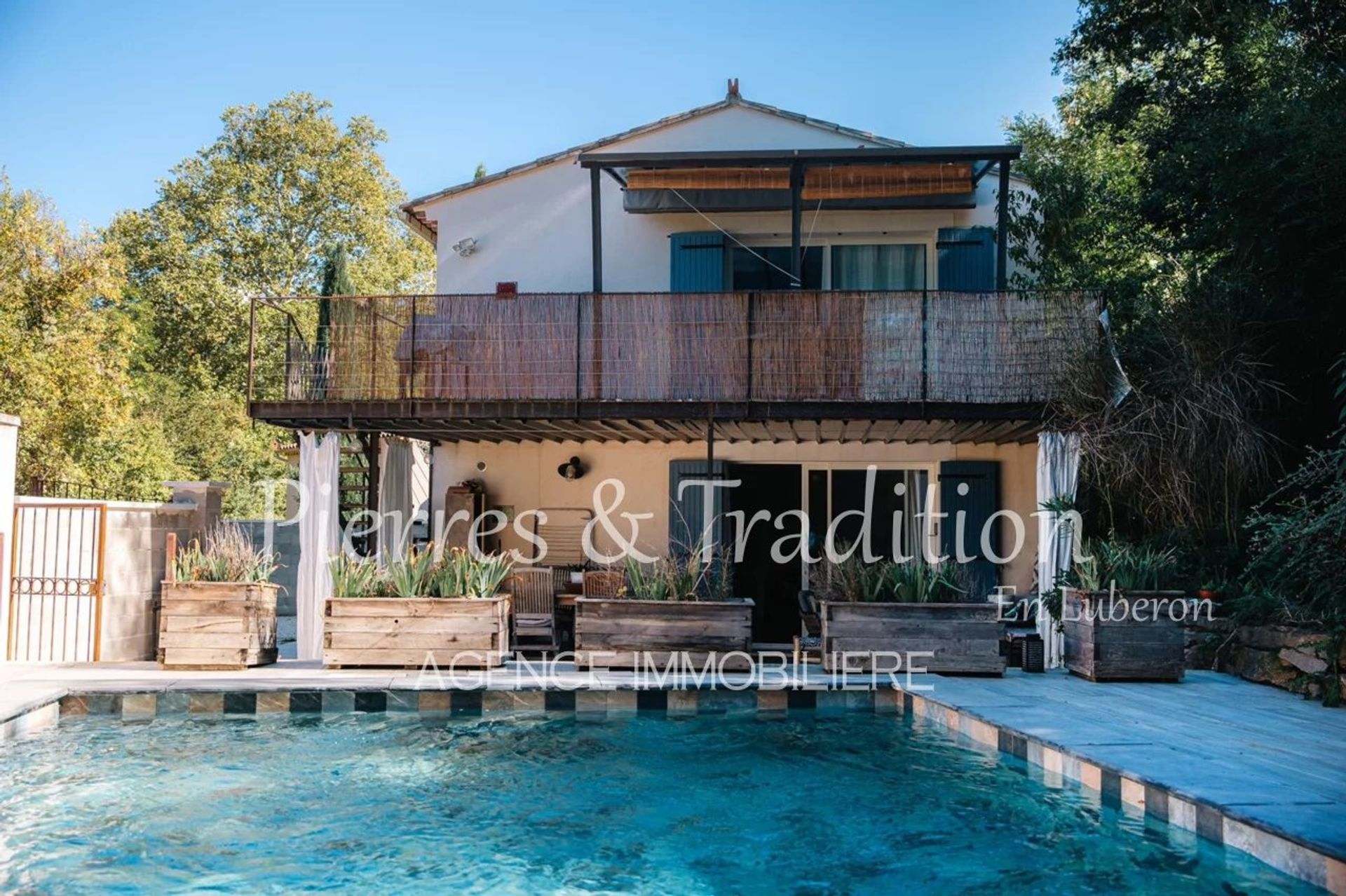 rumah dalam Saignon, Provence-Alpes-Côte d'Azur 12832785