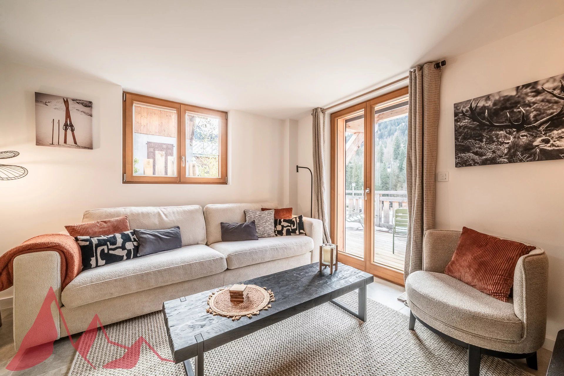 Condominium in Morzine, Auvergne-Rhône-Alpes 12832819