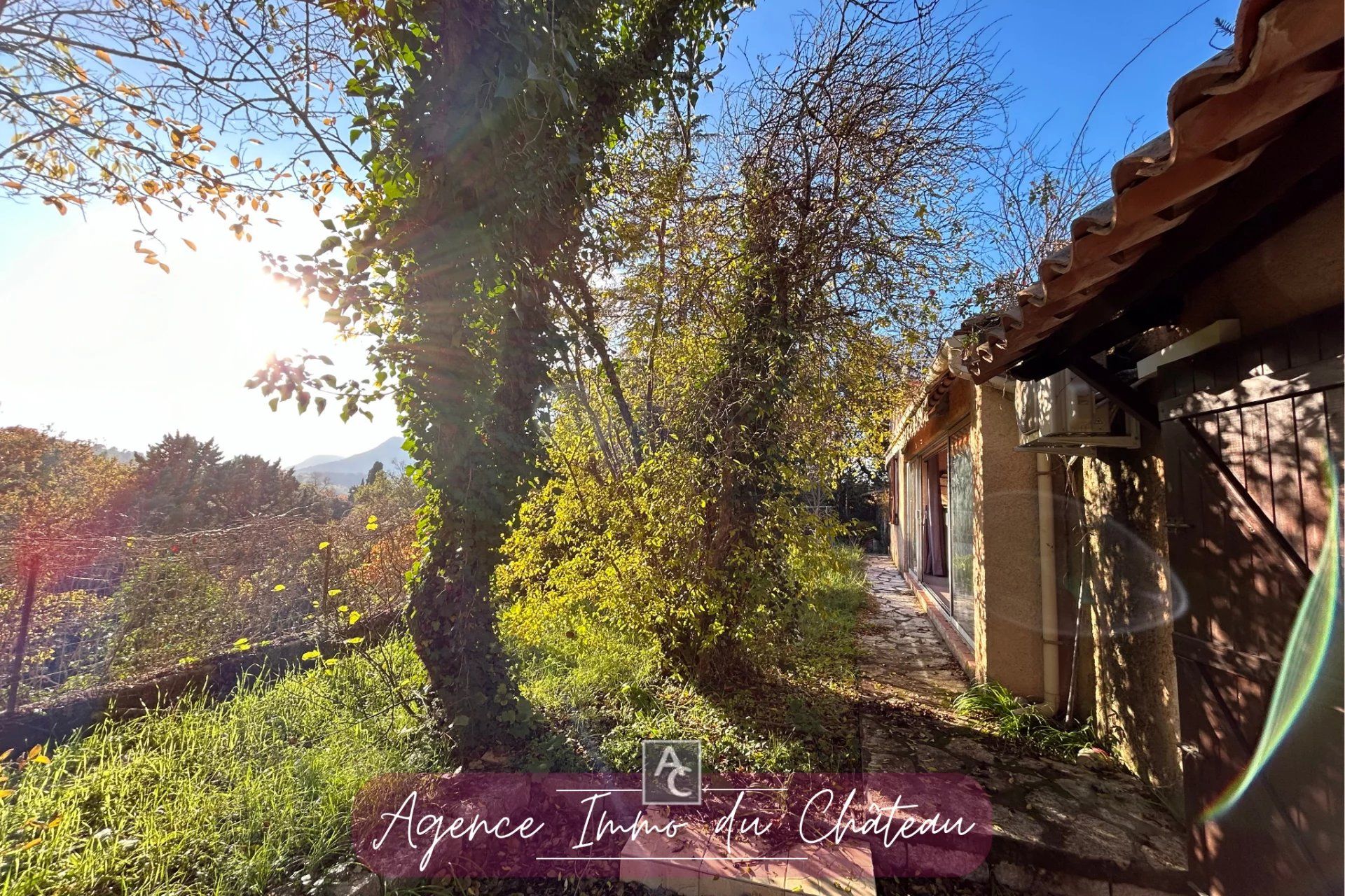 Rumah di Rocbaron, Provence-Alpes-Cote d'Azur 12832825