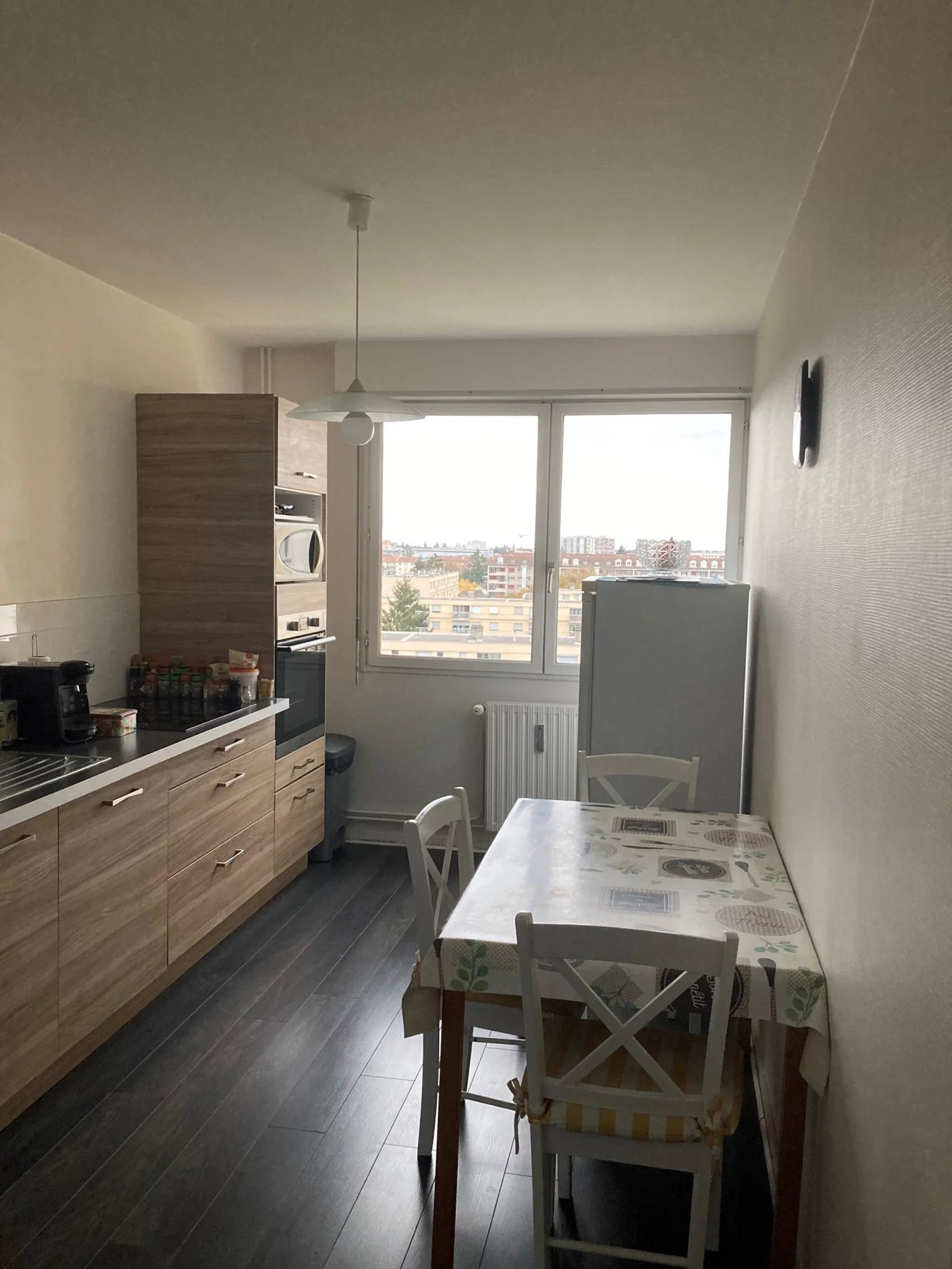 Condominio nel Bourg-en-Bresse, Ain 12832871