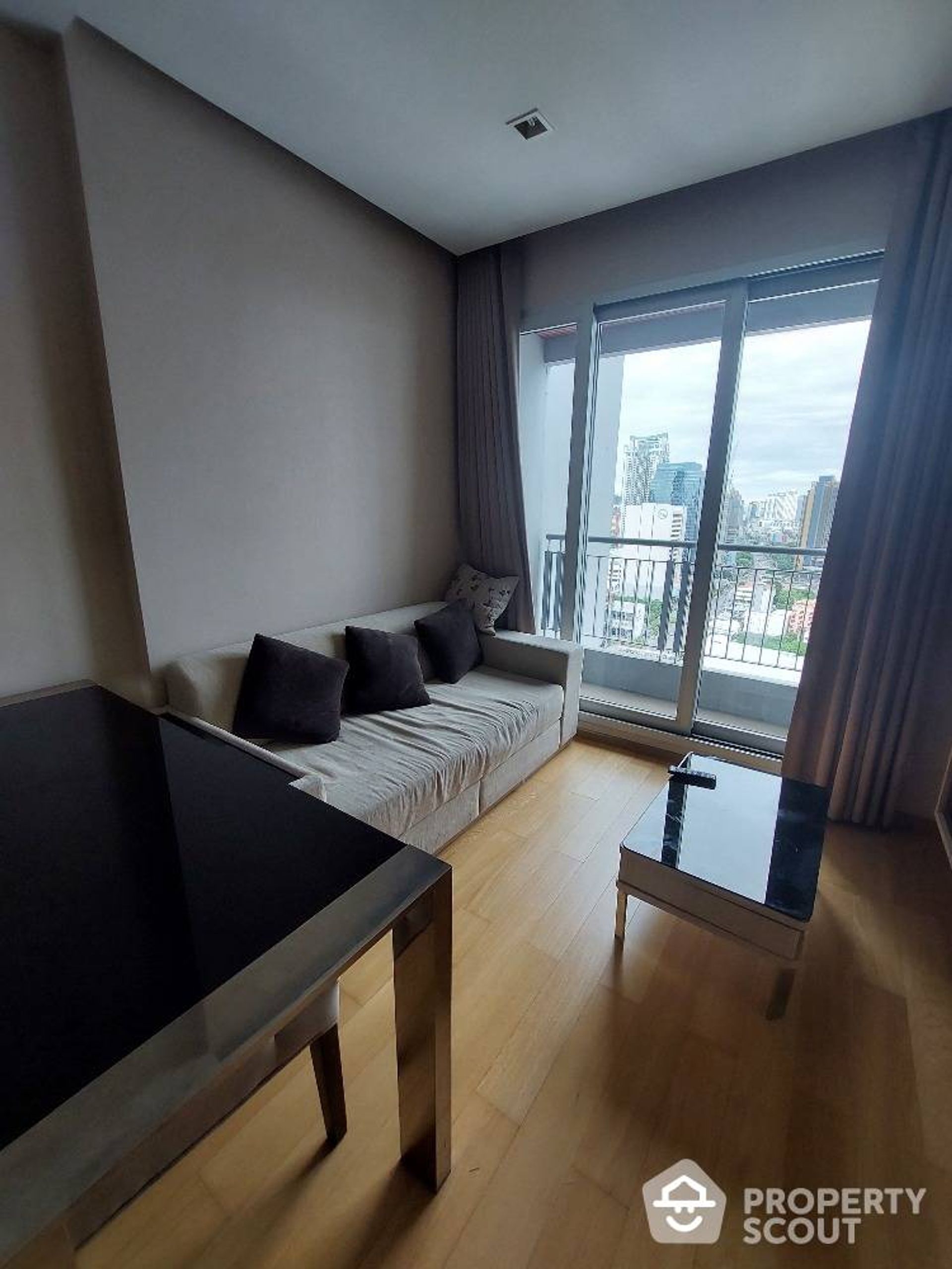 Condominium in , Krung Thep Maha Nakhon 12833520