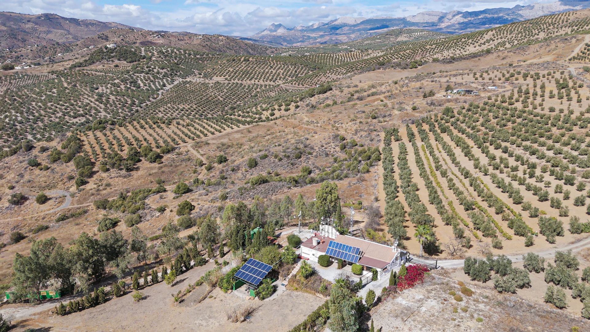 rumah dalam Colmenar, Andalusia 12833779