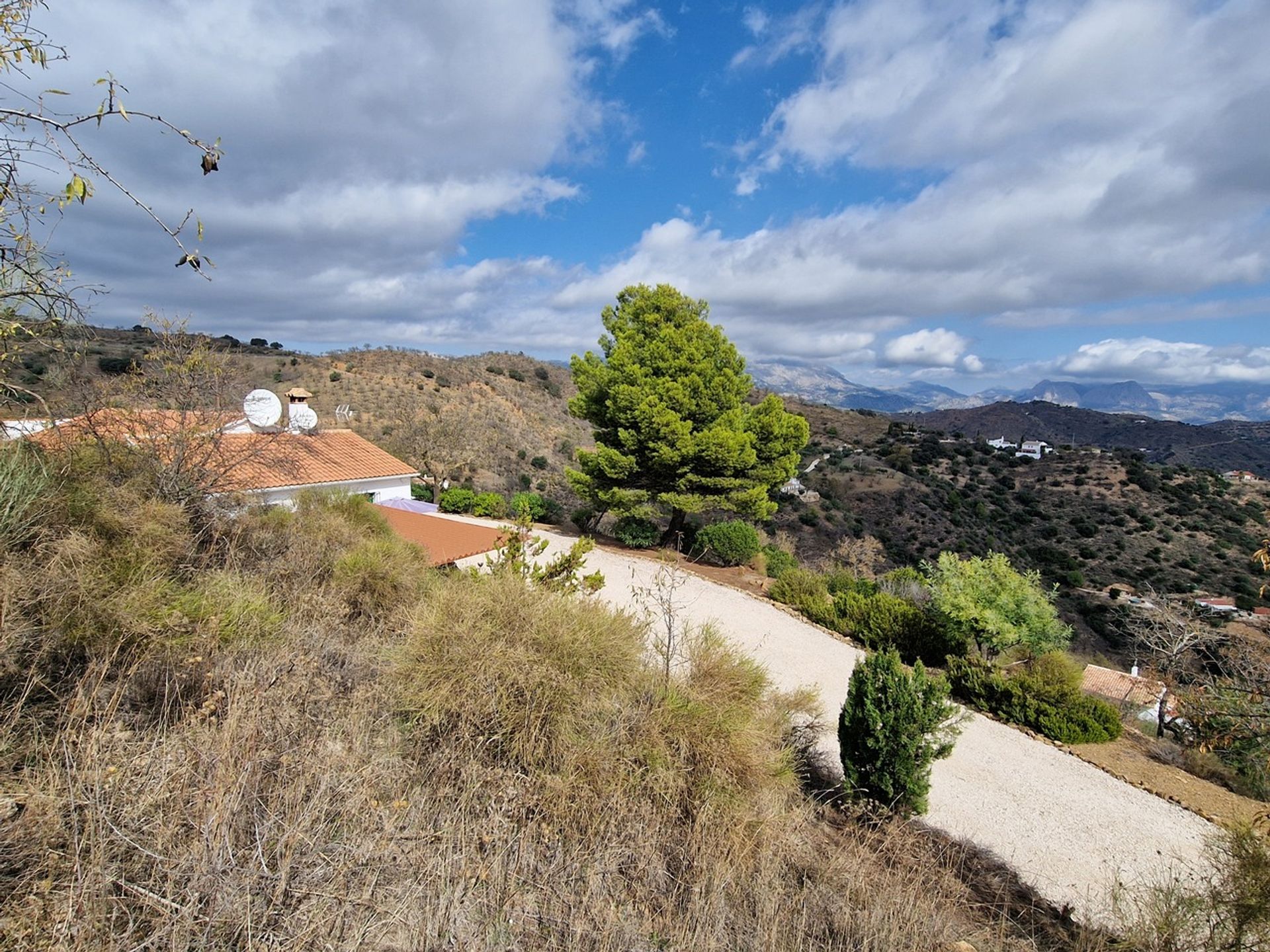 rumah dalam Colmenar, Andalusia 12834007