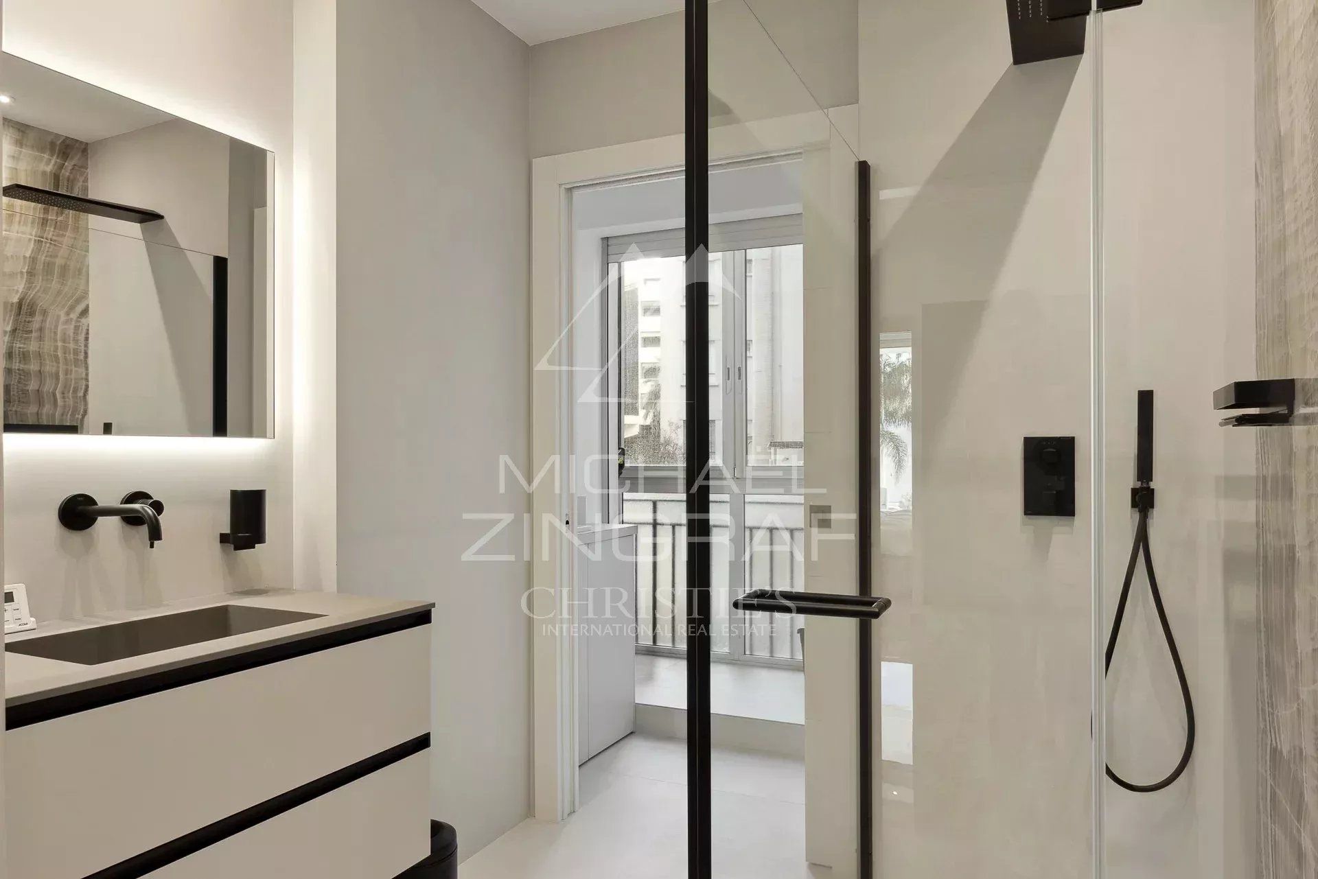 Condominio en Cannes, Alpes-Maritimes 12834561