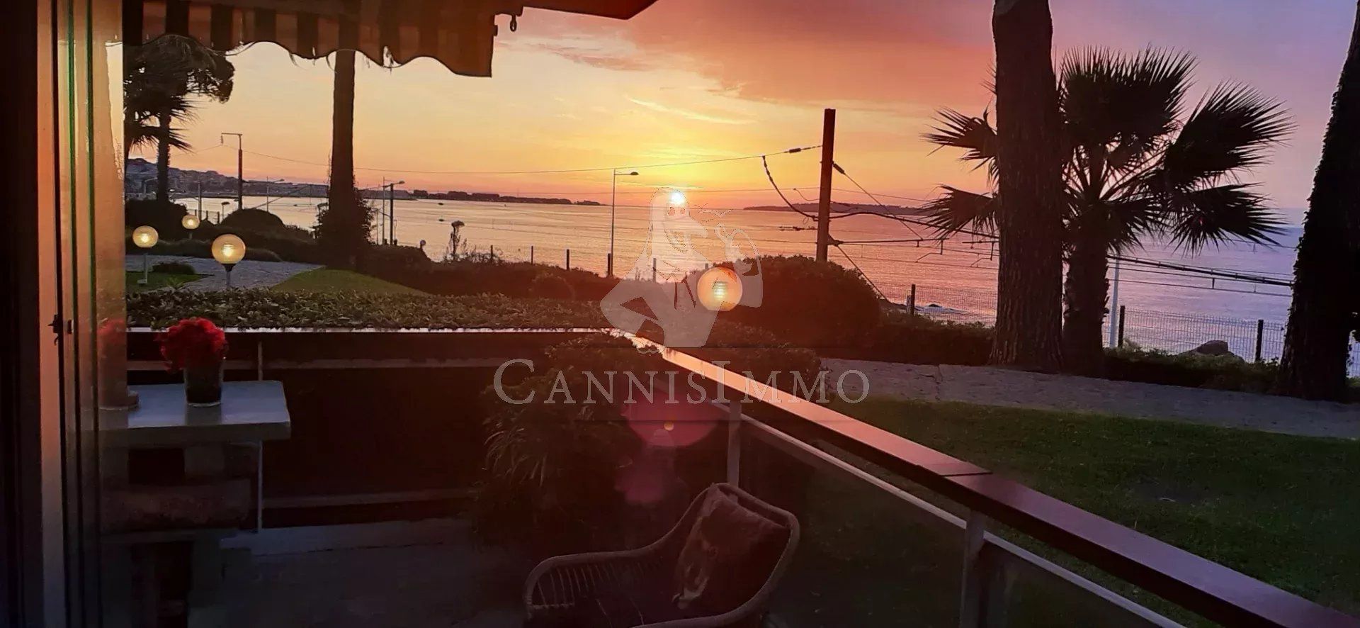 קוֹנדוֹמִינִיוֹן ב Cannes, Alpes-Maritimes 12834581