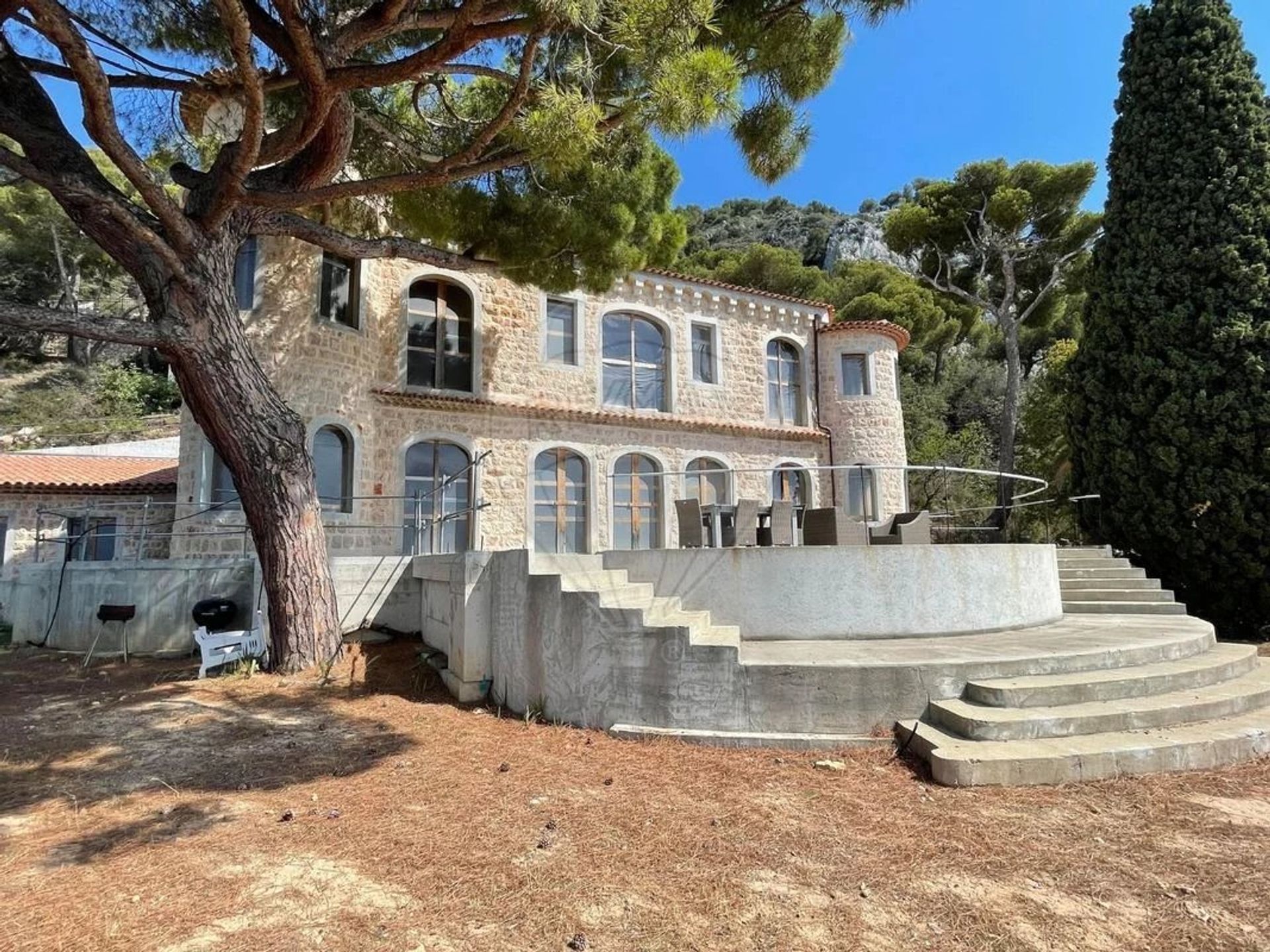 Residentieel in Villefranche-sur-Mer, Alpes-Maritimes 12834695