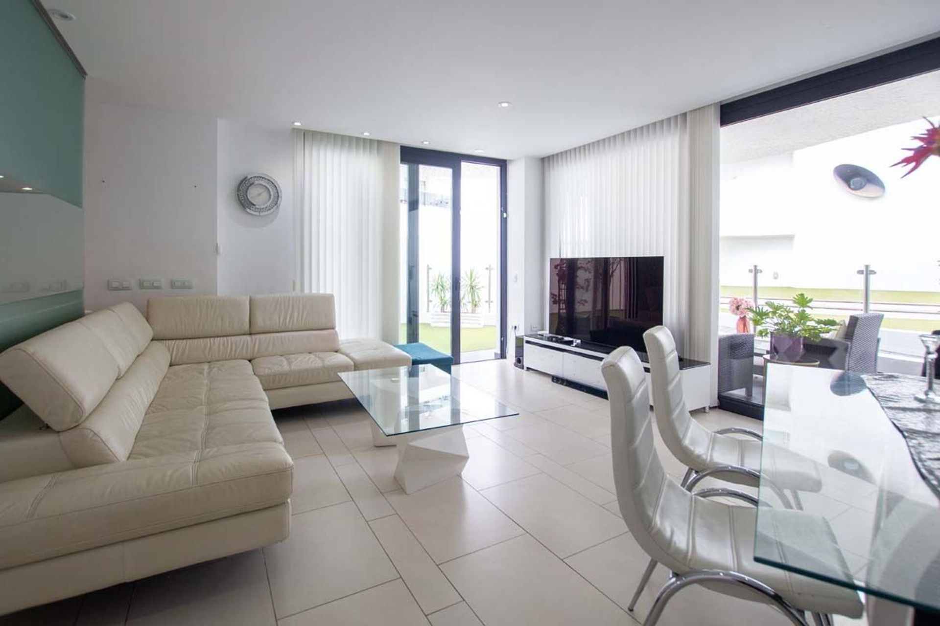 Condominium in Arona, Canarias 12834797