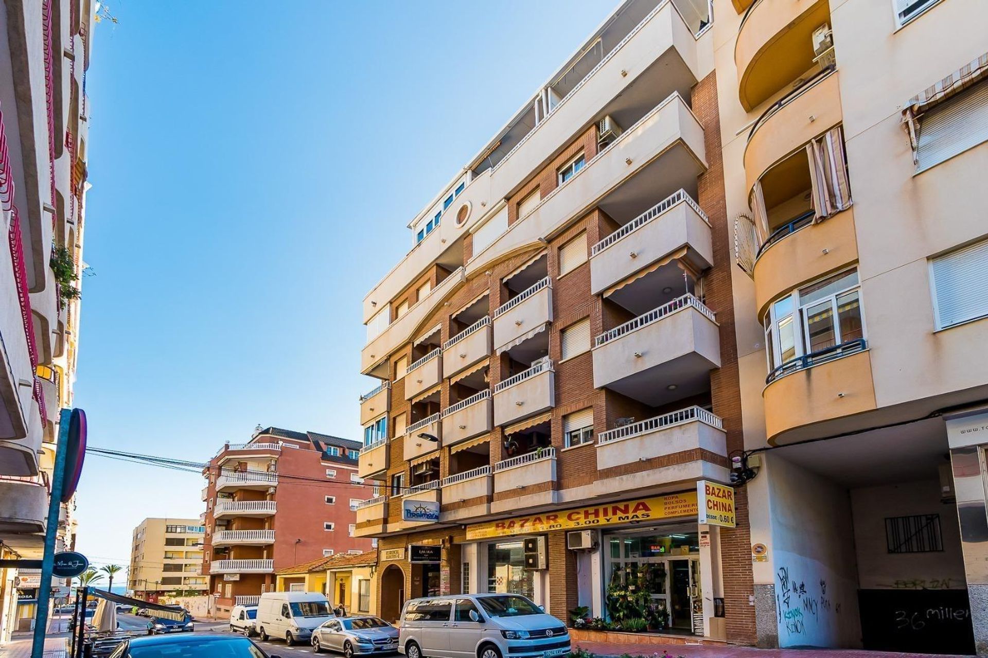 Eigentumswohnung im Torrevieja, Comunidad Valenciana 12835975