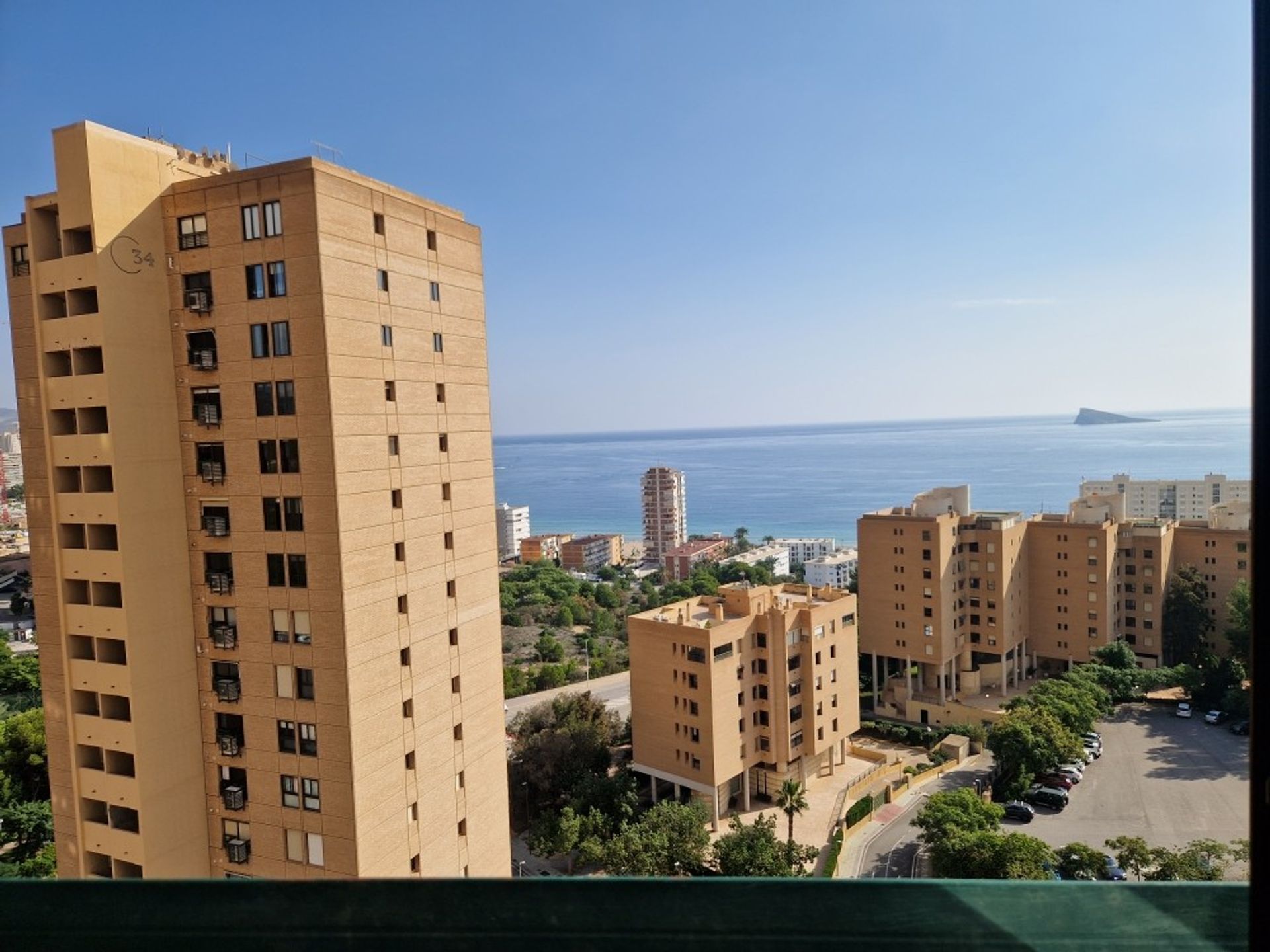 Condominium in Benidorm, Valencia 12836001