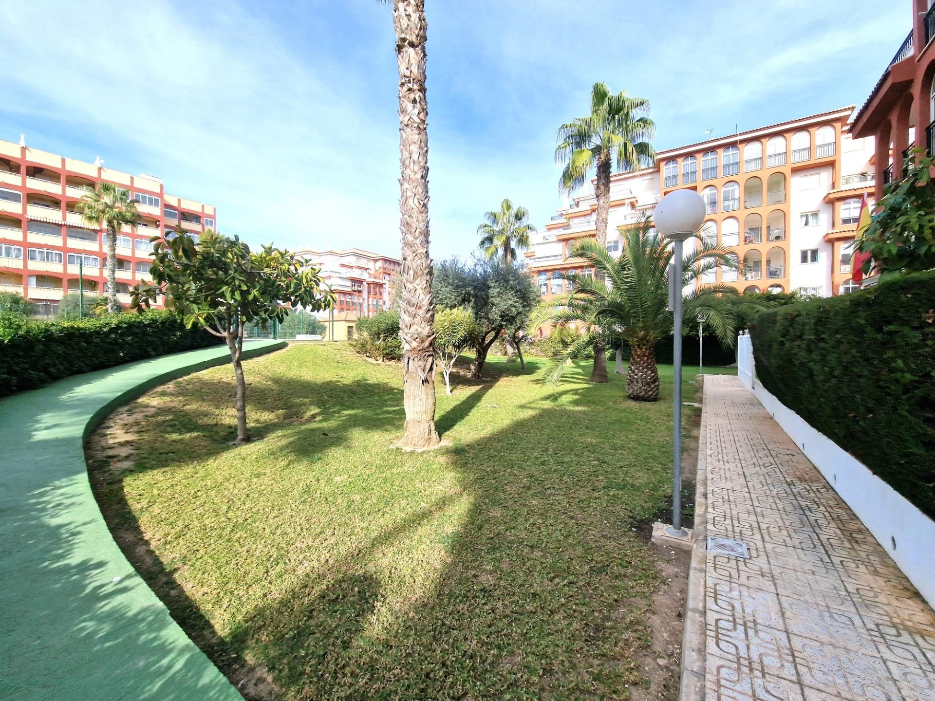 Condominio en Torrevieja, Valencia 12836009