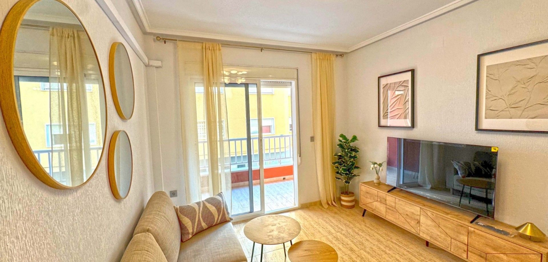 Condominium dans Torrevieja, Valence 12836013