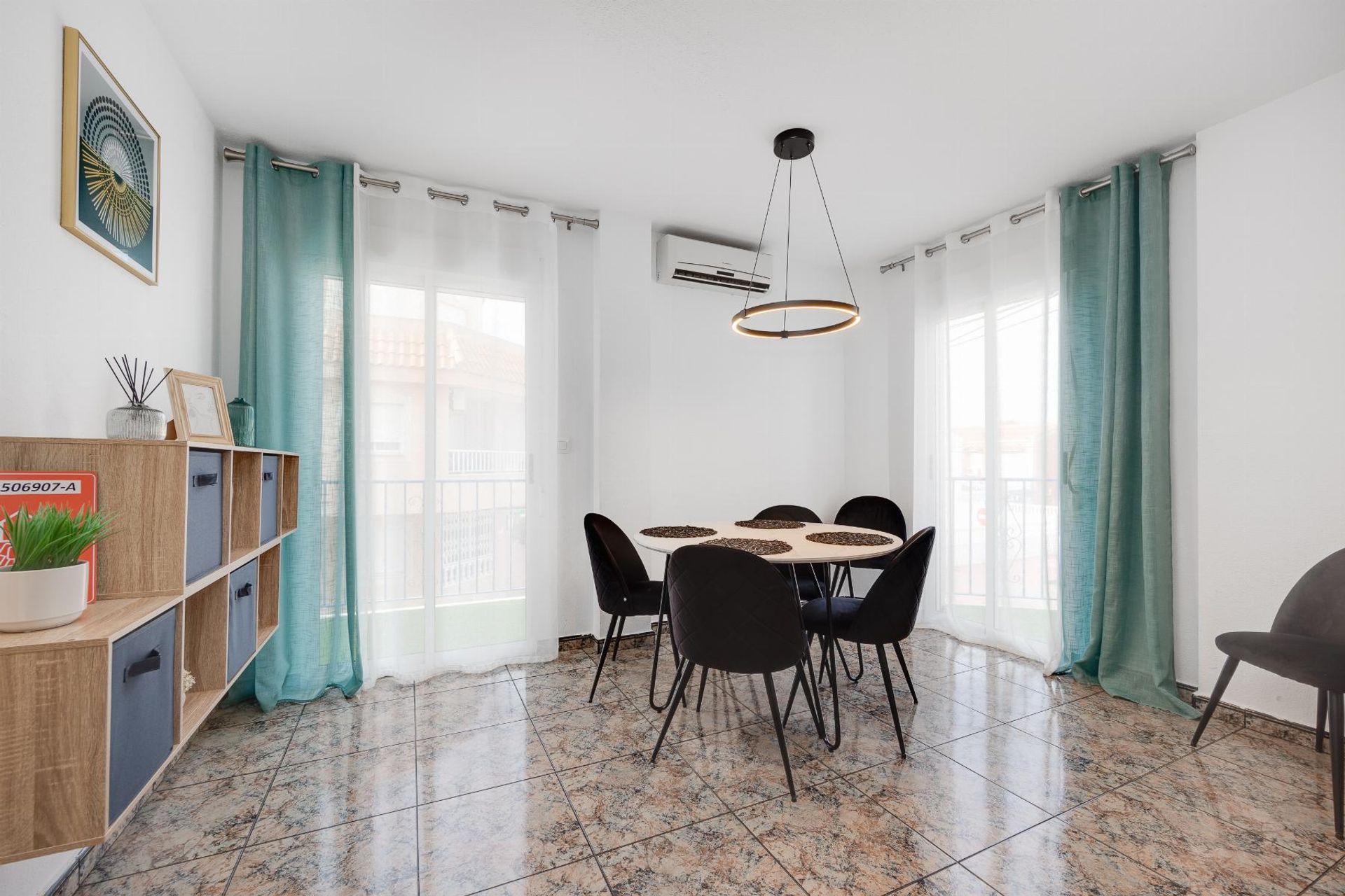 عمارات في Torrevieja, Comunidad Valenciana 12836071