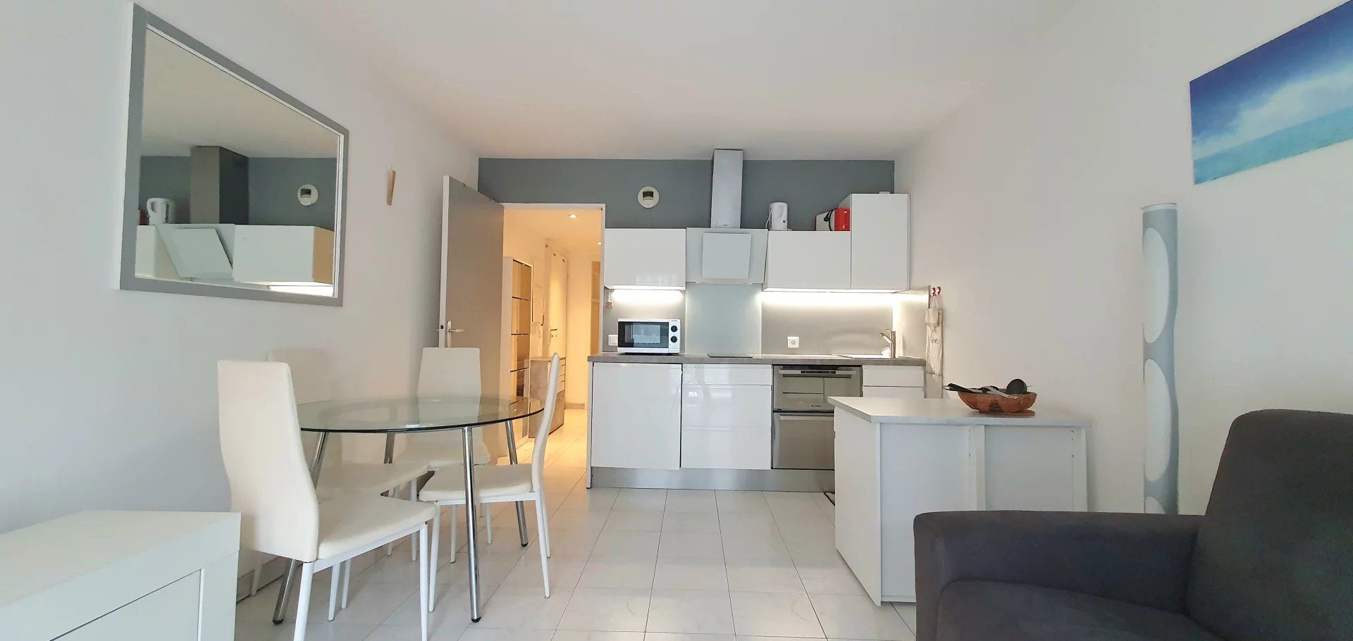 Condominium dans Bon, Provence-Alpes-Côte d'Azur 12836288