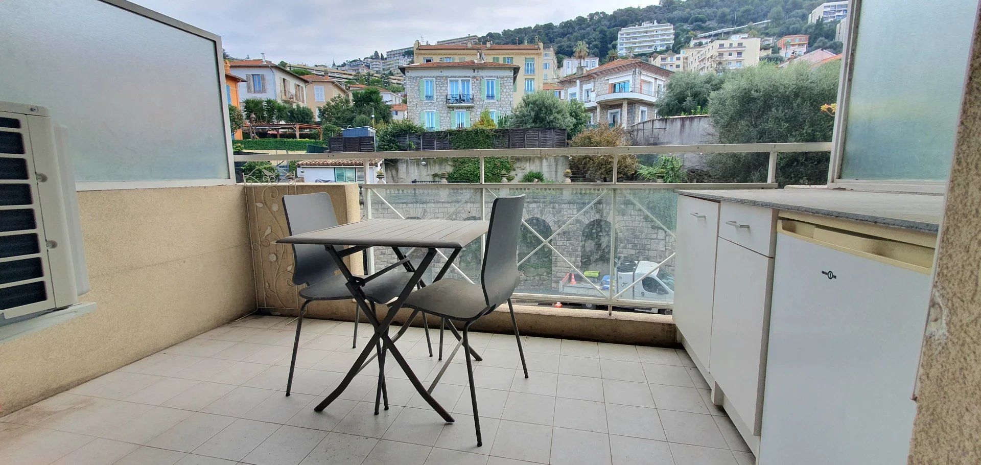 Condominium dans Bon, Provence-Alpes-Côte d'Azur 12836288