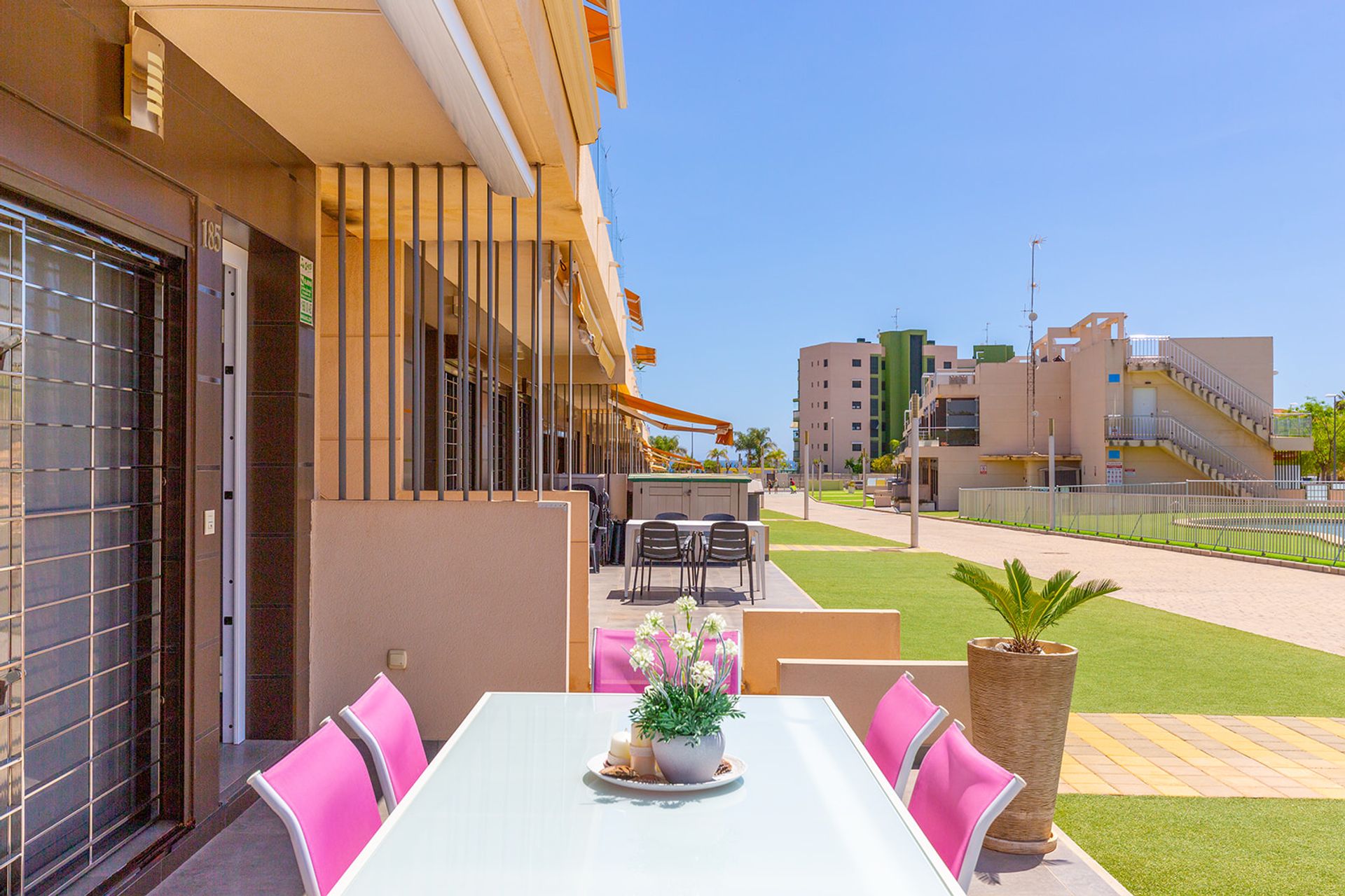 Condominium dans Torre de la Horadada, Comunidad Valenciana 12837051