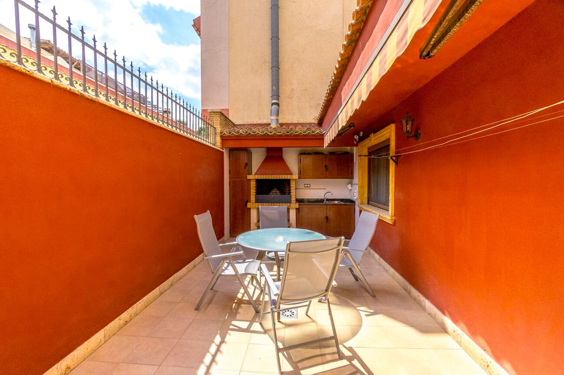 House in La Aparecida, Comunidad Valenciana 12837170