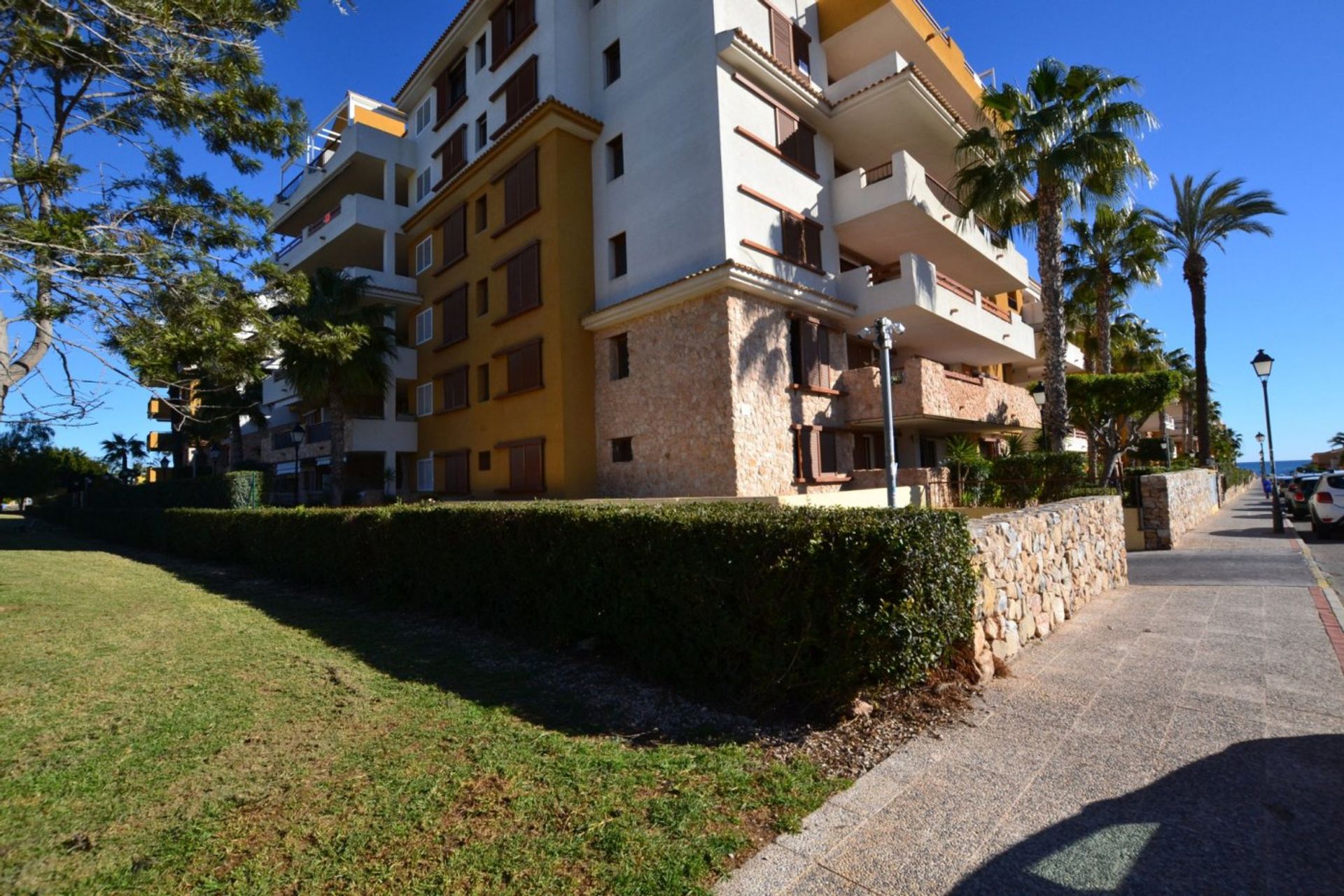 Condominio en Torrevieja, Comunidad Valenciana 12837215