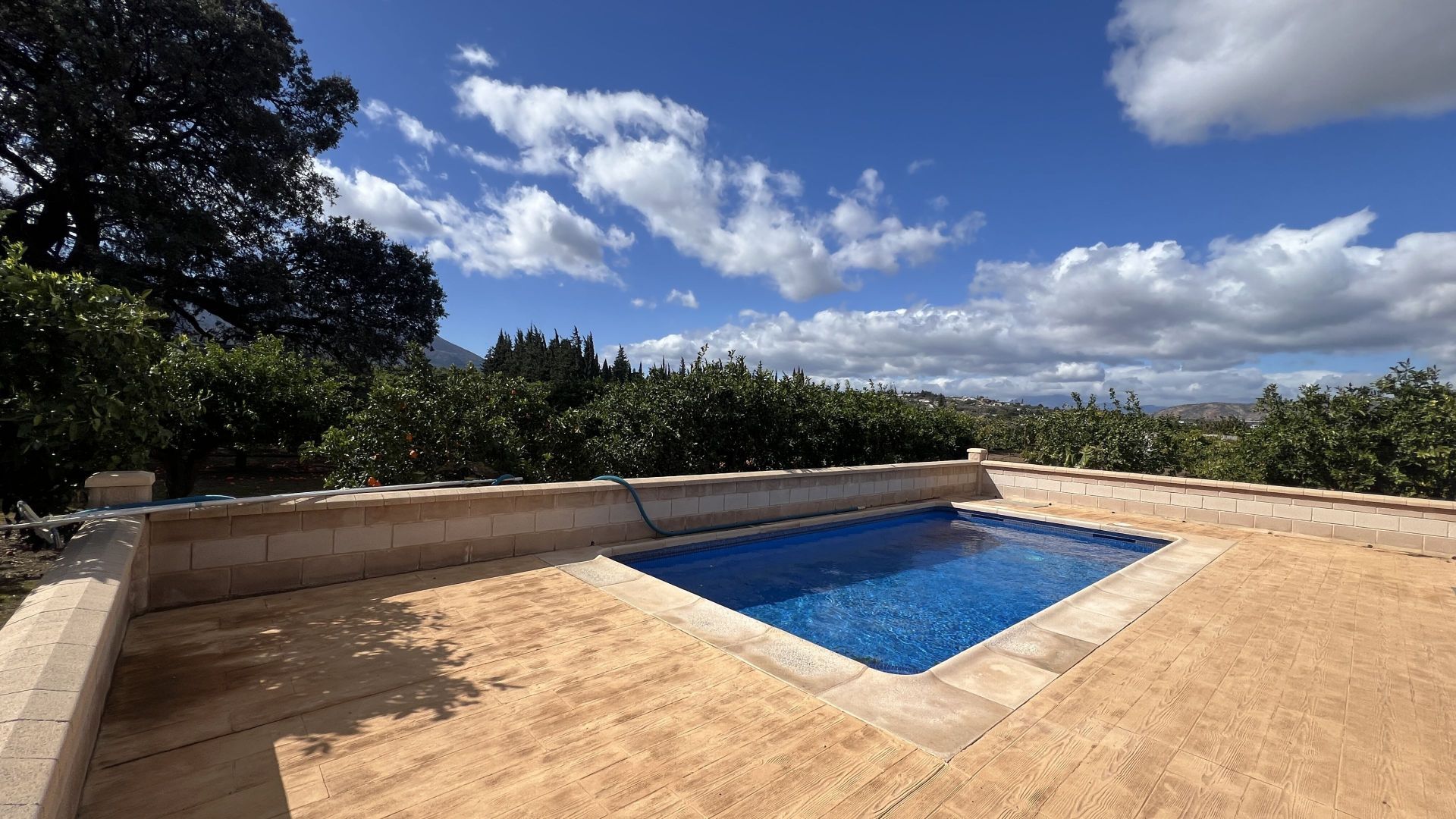 Hus i Alhaurin de la Torre, Andalusia 12837736