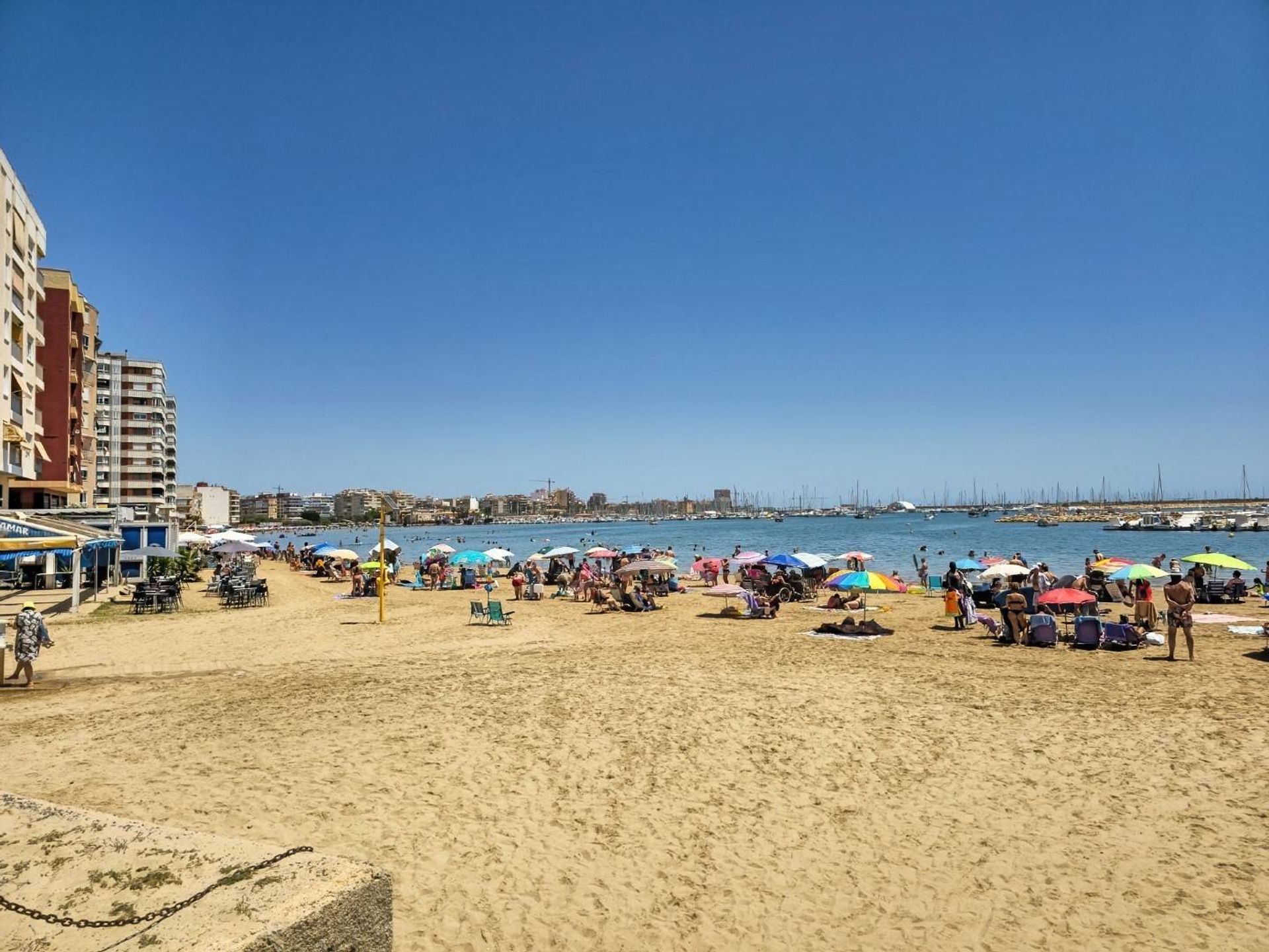 公寓 在 Torrevieja, Comunidad Valenciana 12837742