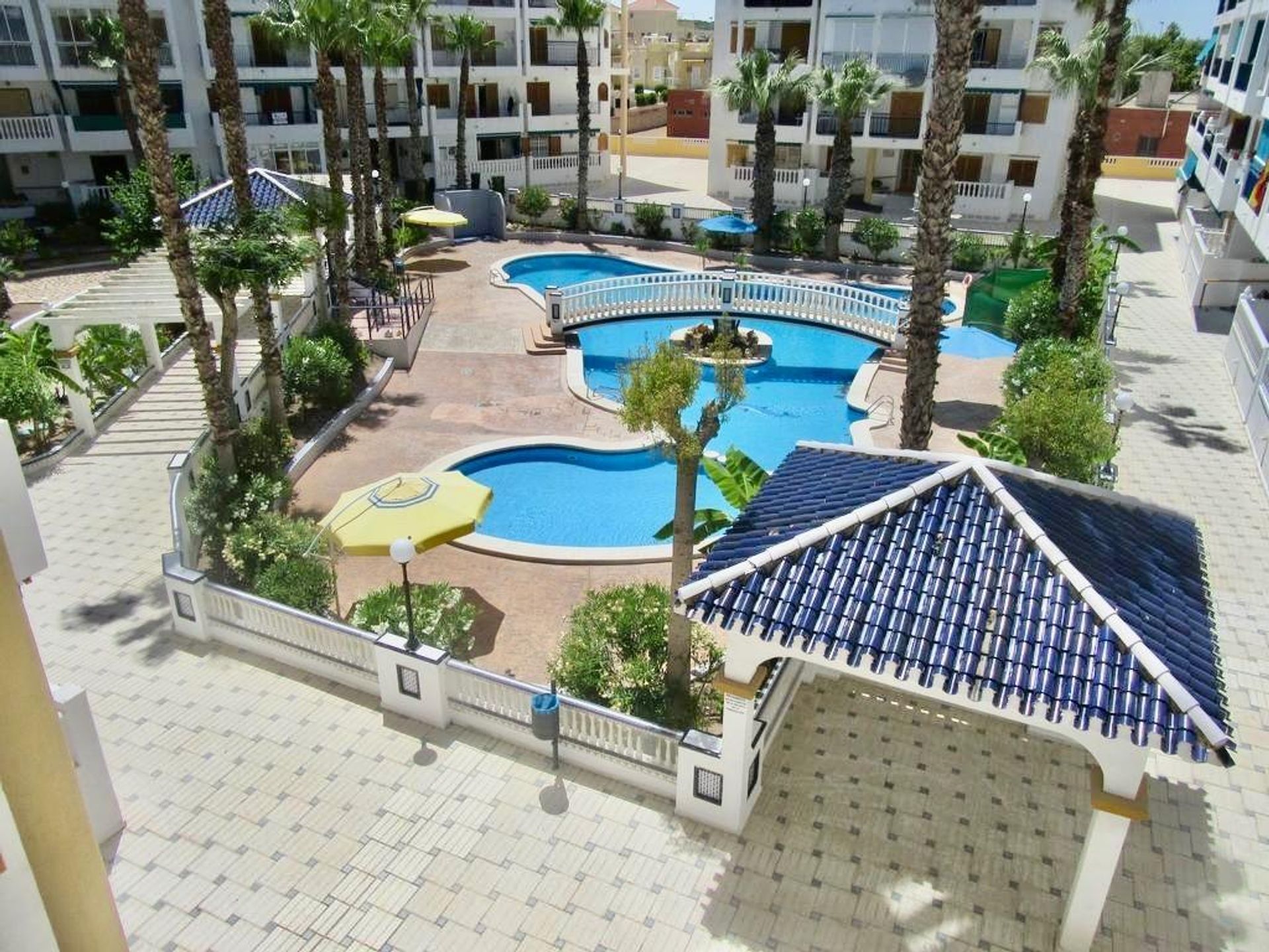 Condominium in La Mata, Comunidad Valenciana 12838033