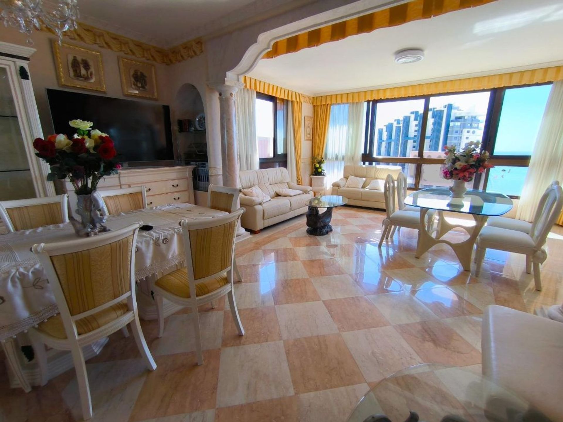 Condominium in Benidorm, Valencia 12838071