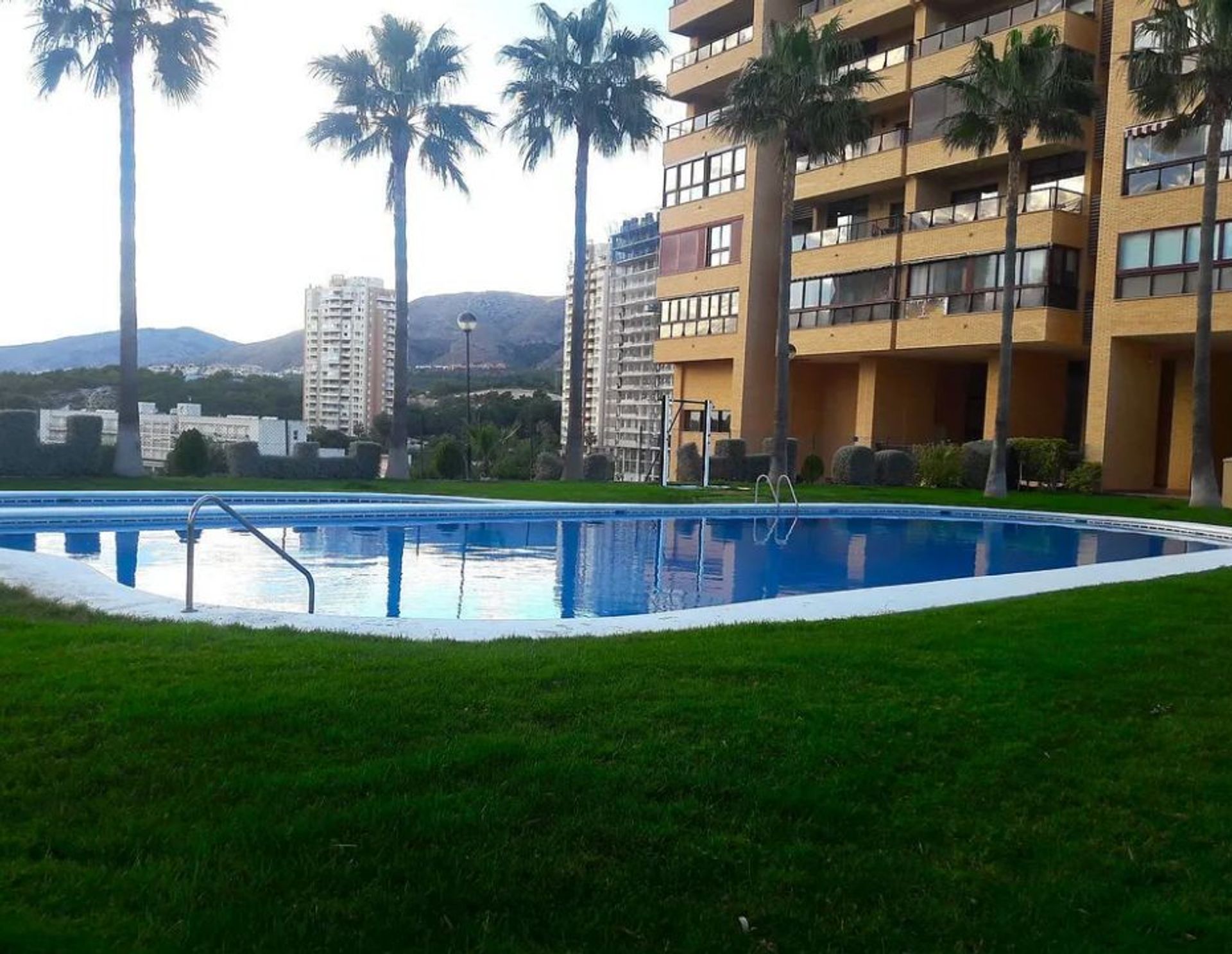 Condominium in Benidorm, Comunidad Valenciana 12838110