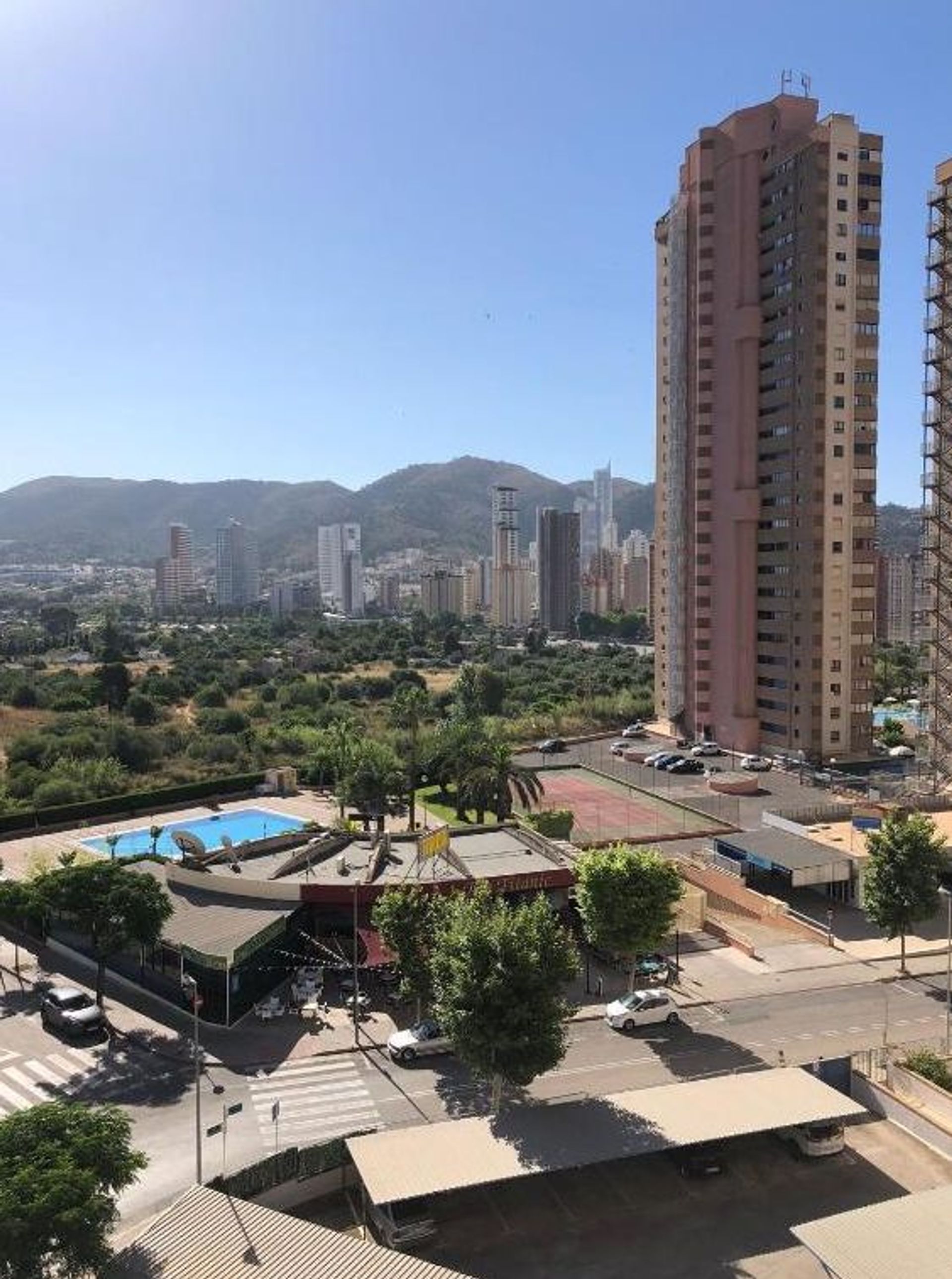 Condominium in Benidorm, Valencia 12838123