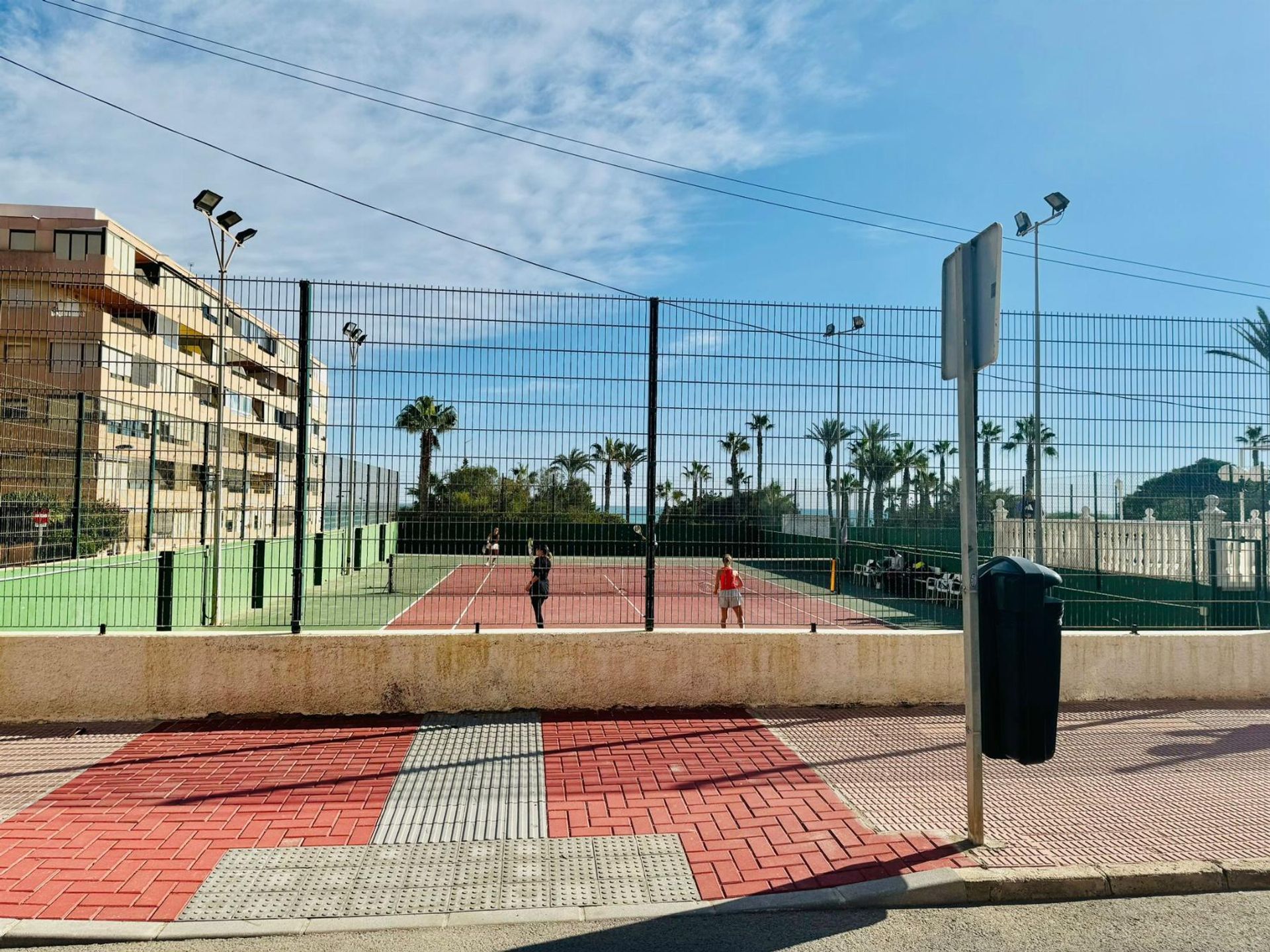 Condominium dans Torrevieja, Comunidad Valenciana 12838193